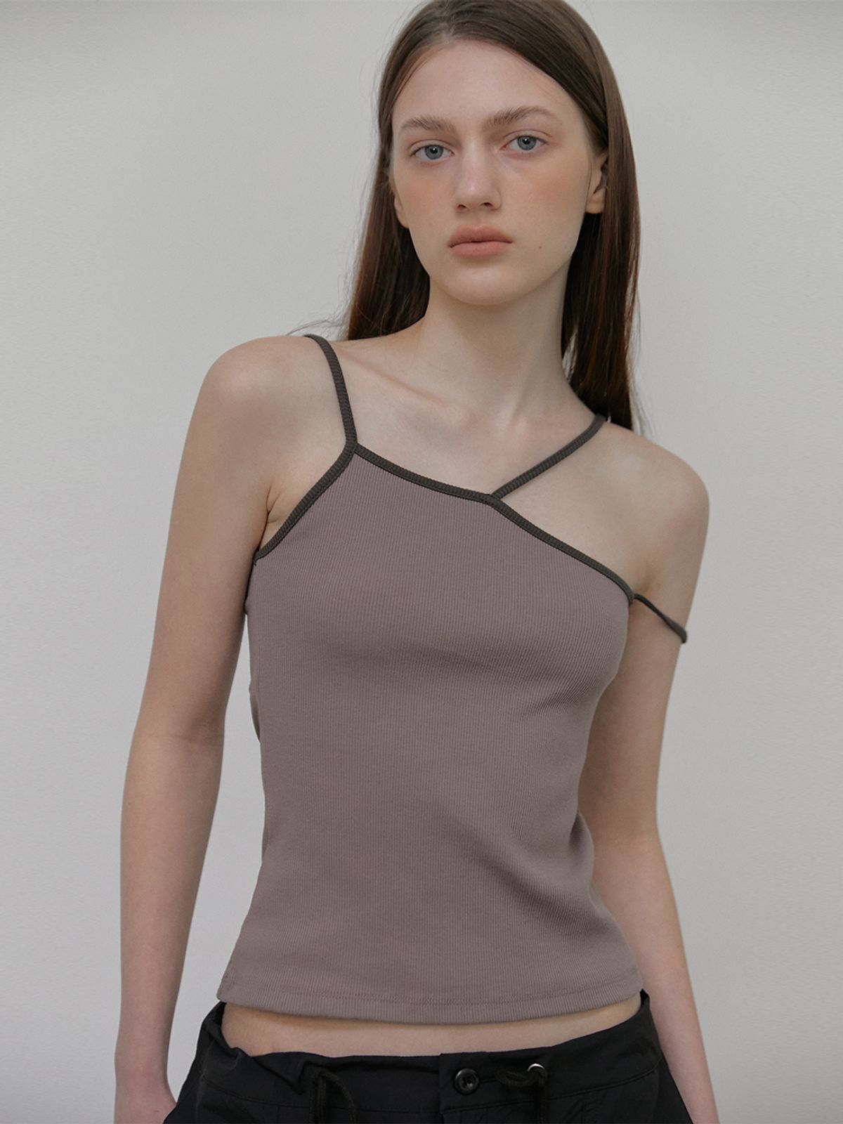 에트몽(ETMON) Unbalanced Strap Sleeveless Top, Charcoal Brown