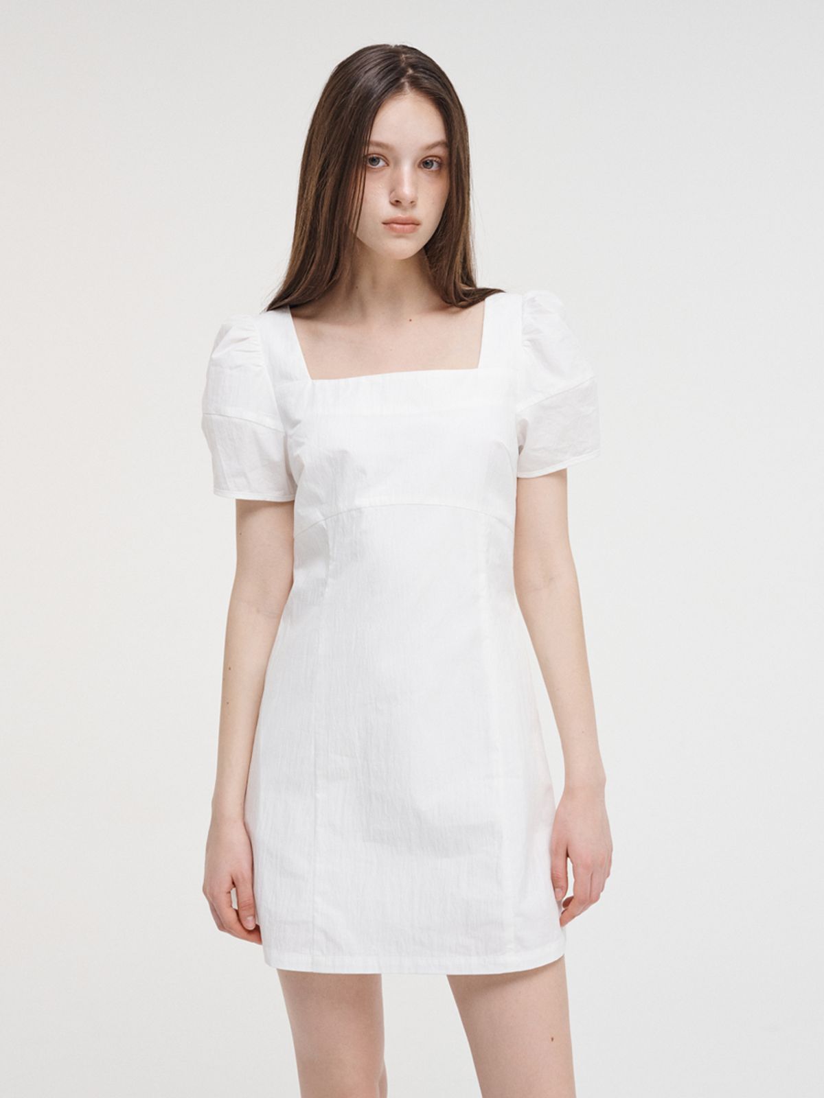 에트몽(ETMON) Square Puff Mini Dress, White