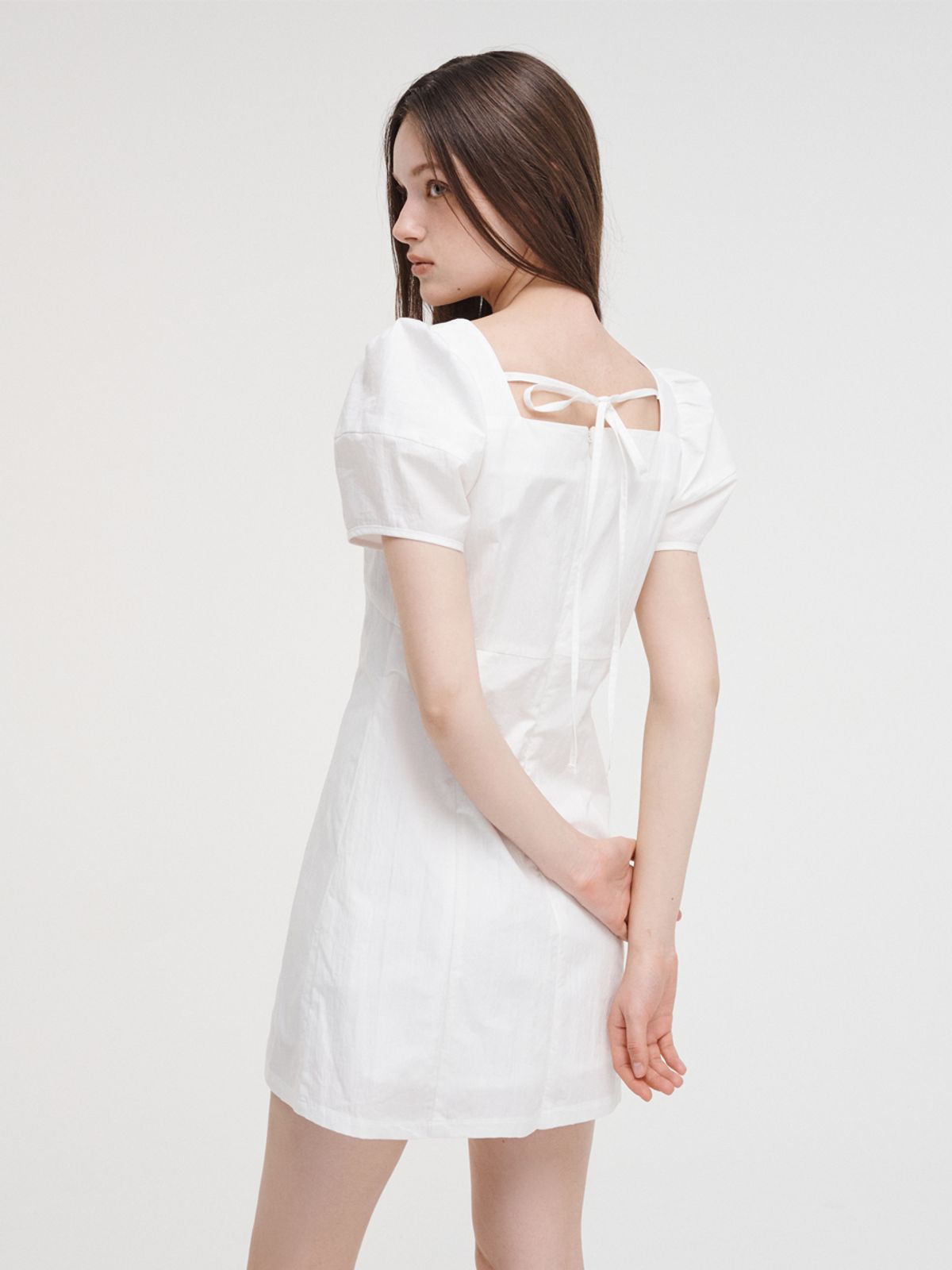 에트몽(ETMON) Square Puff Mini Dress, White