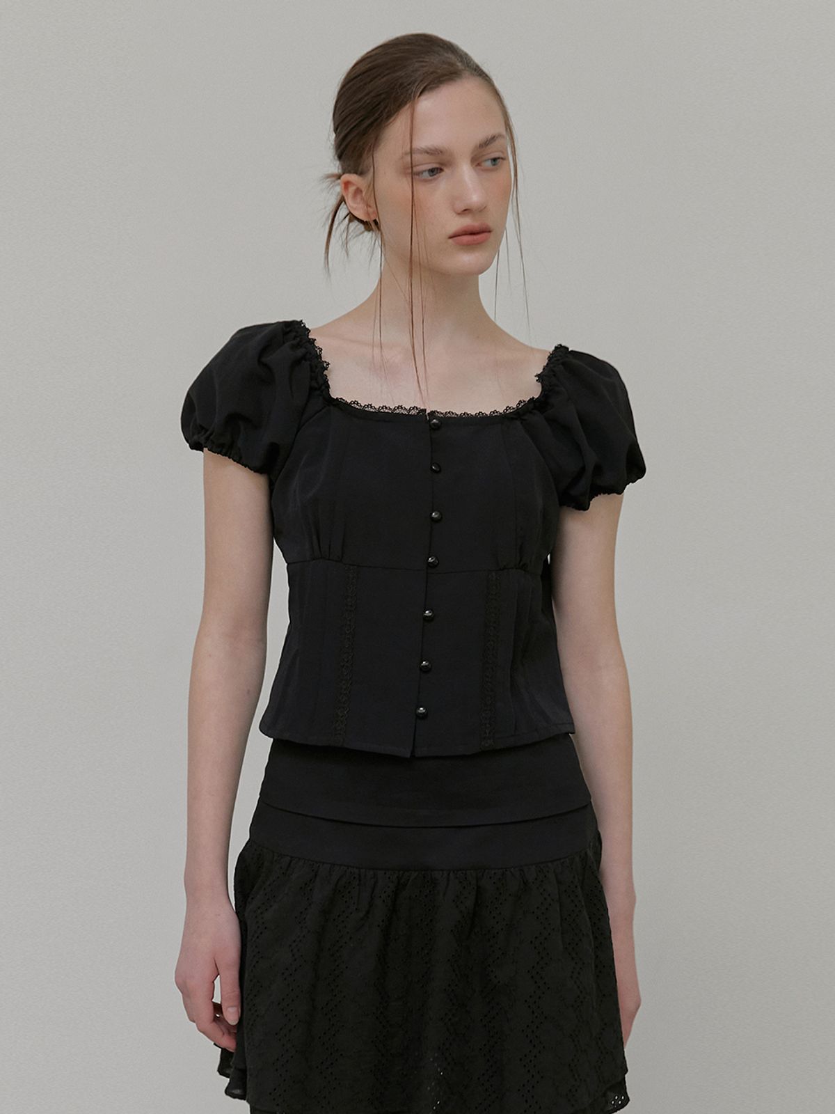 에트몽(ETMON) Lace Pintuck Blouse, Black