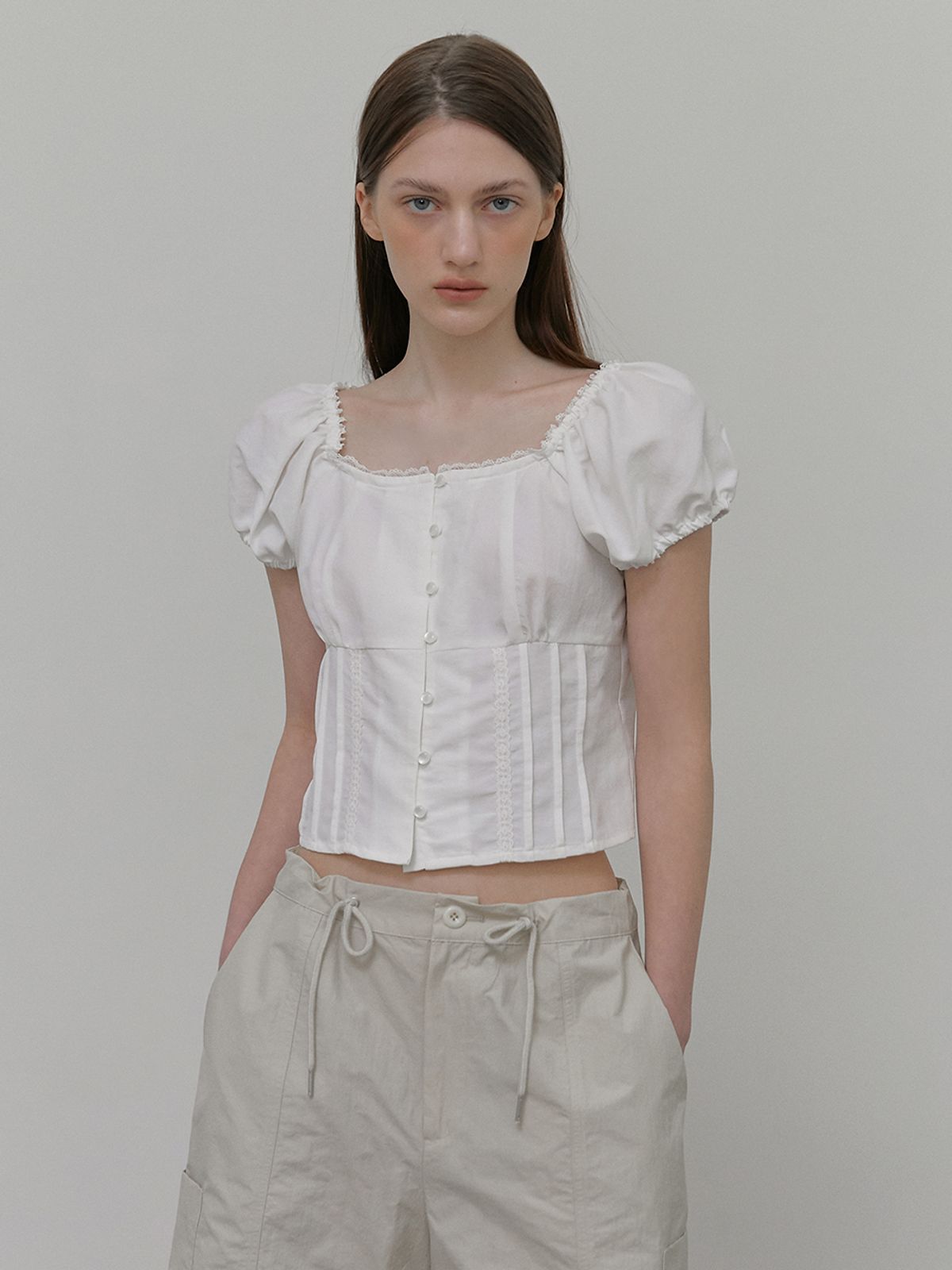 에트몽(ETMON) Lace Pintuck Blouse, White