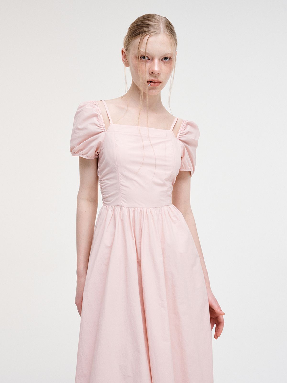 에트몽(ETMON) Strap Slit Off Shoulder Dress, Pink