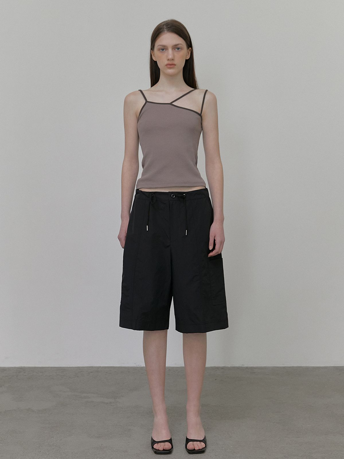 에트몽(ETMON) Midi Pocket Pants, Black