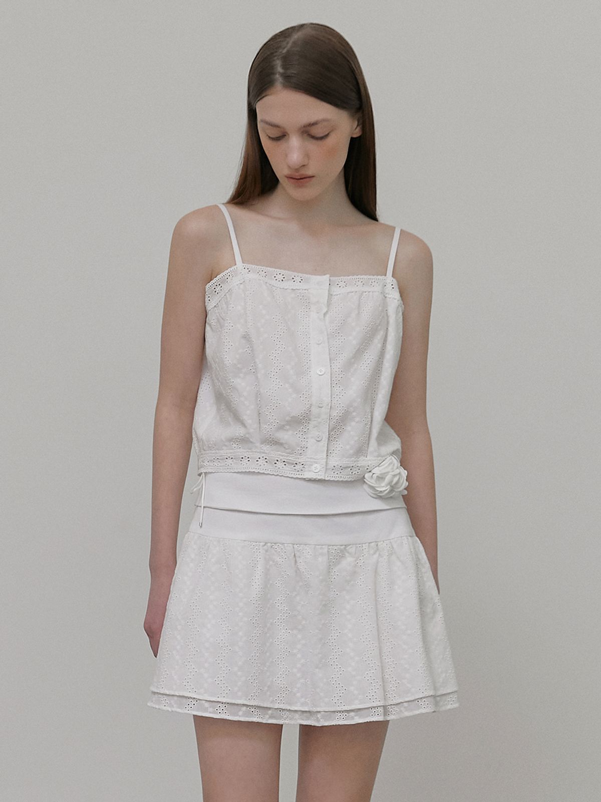 에트몽(ETMON) Punching Lace Mini Skirt, White