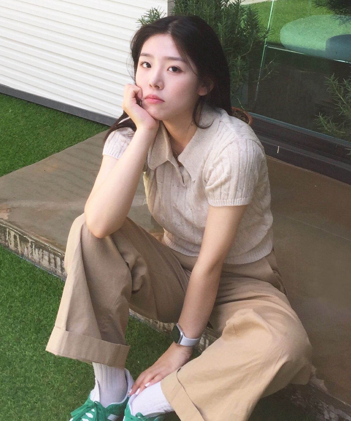 니티드(KNITTED) (W) 린넨 케이블 카라 크롭 하프 니트 OATMEAL
