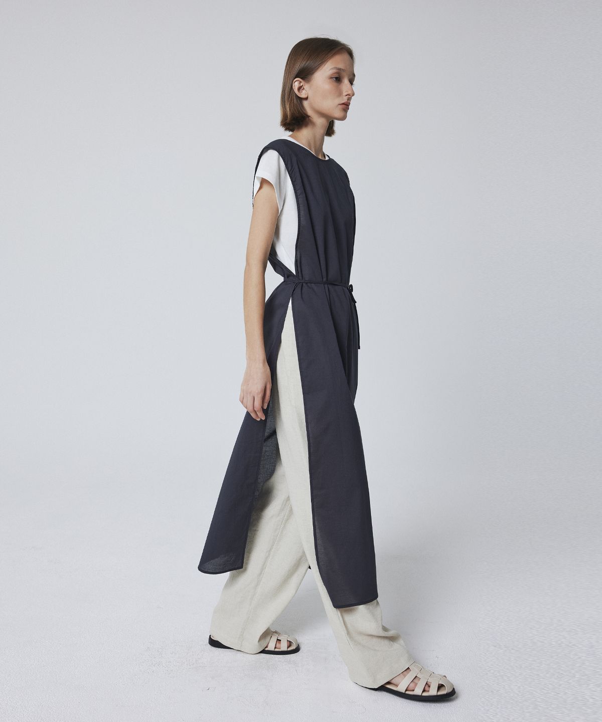 줄리아페페(JULIAPEPE) Sheer Layered Slit Dress (Navy)