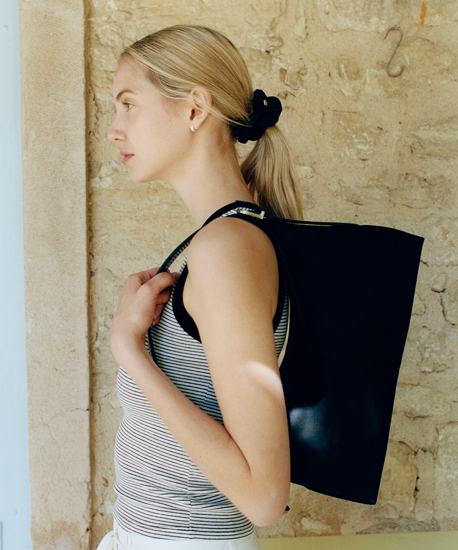MUSINSA公式 | FOLNUA BATEAU BAG [BLACK - NYLON]