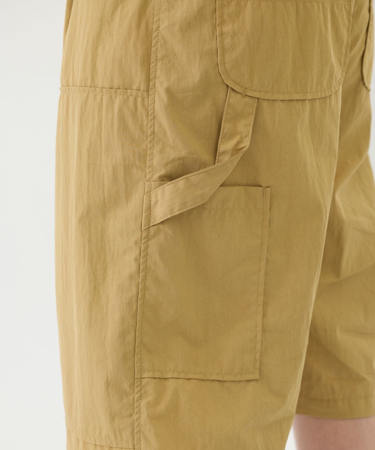 이스트서비스샵(eastserviceshop) ESS Bermuda Short Pants - Beige