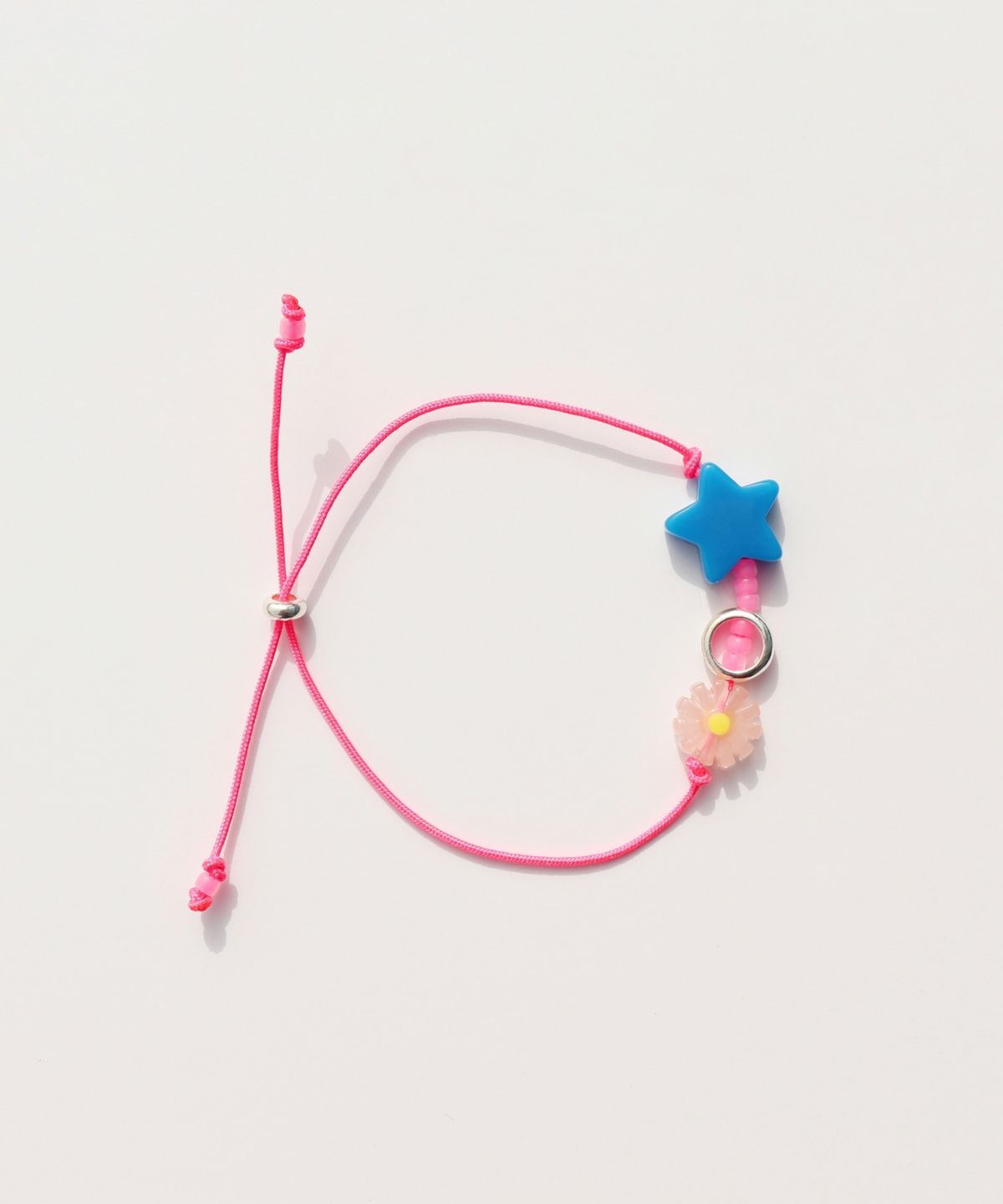 봉보(BONBEAU) Trio charms initial silver ring knot Bracelet 이니셜 각인 미니 실버링 참 매듭팔찌