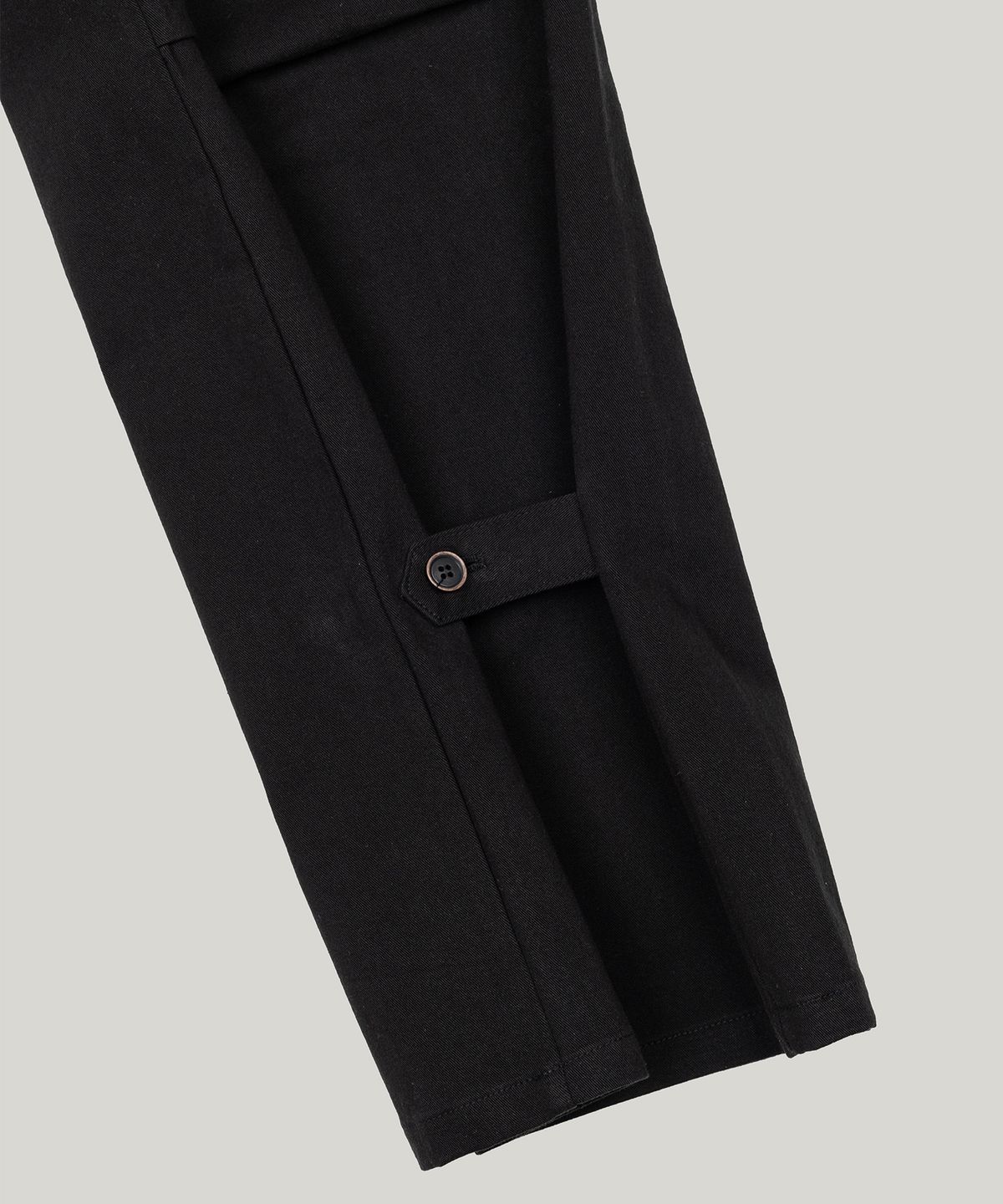 플로즈룸(FLAWSROOM) Flare Button Pants [BLACK]