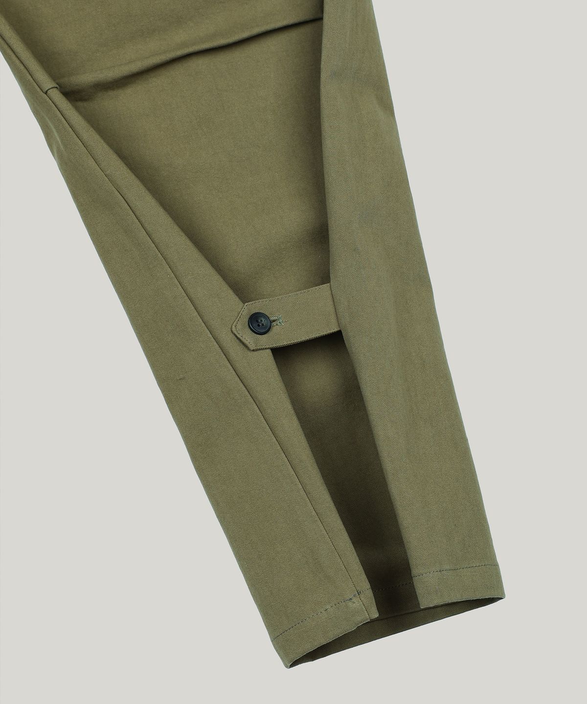 플로즈룸(FLAWSROOM) Flare Button Pants [KHAKI]