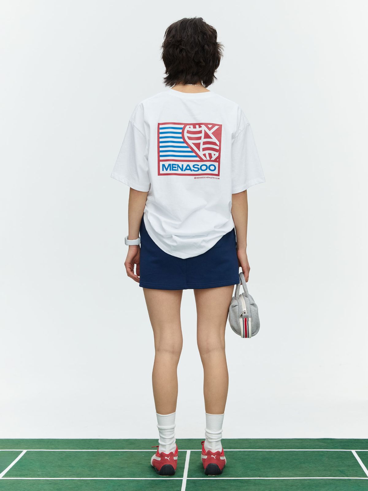 미나수(MENASOO) SMALL HEARTTRACK OVER FIT TEE_SKYBLUE