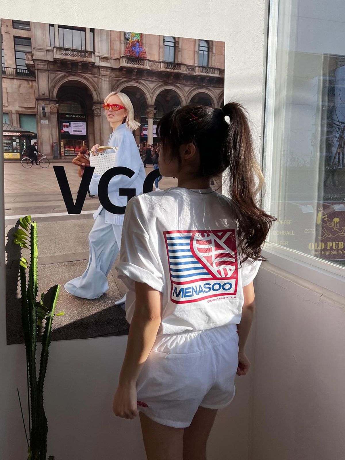 미나수(MENASOO) SMALL HEARTTRACK OVER FIT TEE_SKYBLUE