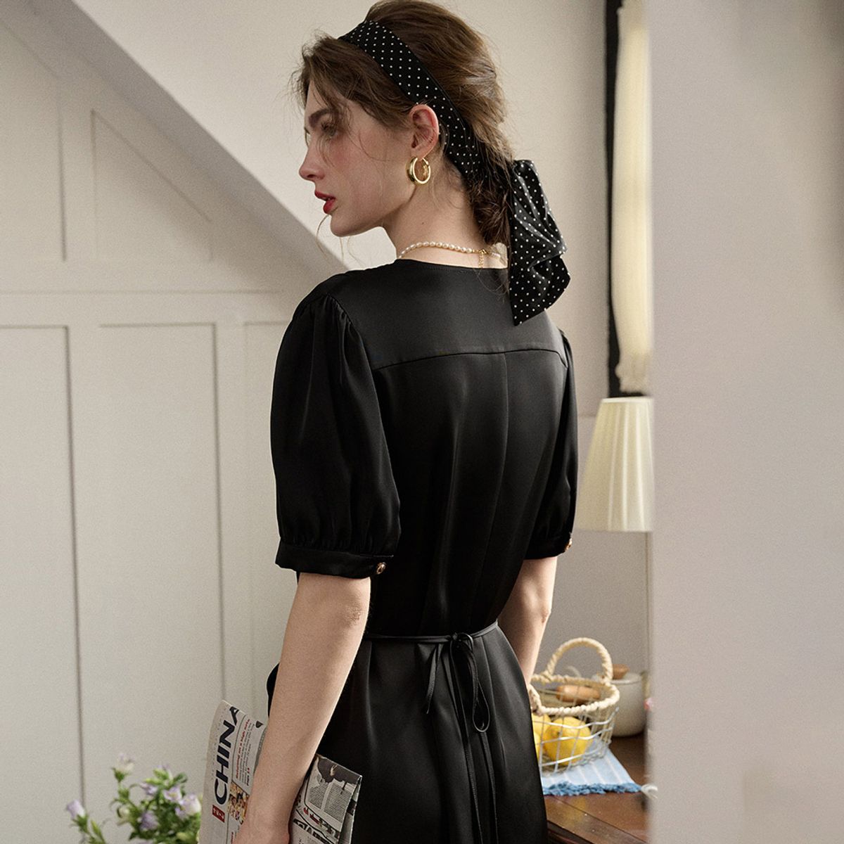 심플레트로(SIMPLE RETRO) SR_Pocket v-neck dress