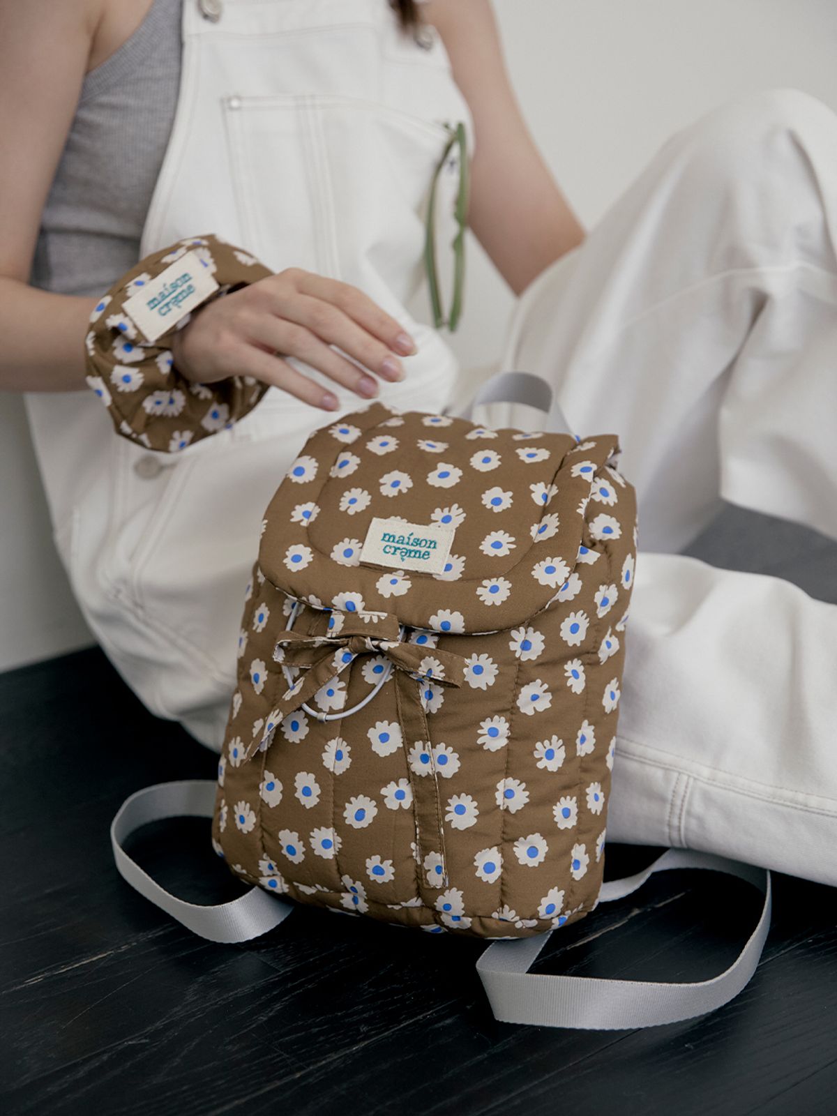 메종크렘(MAISON CREME) Pillow Backpack _ caramel