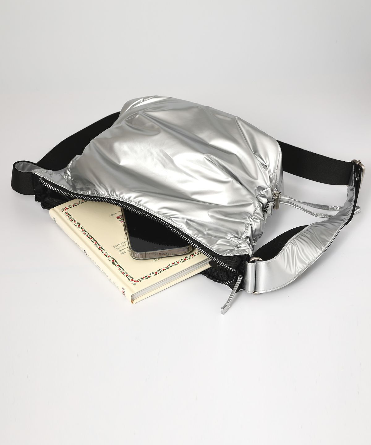 옐로우스톤(YELLOWSTONE) Stringo Hobobag - Silver