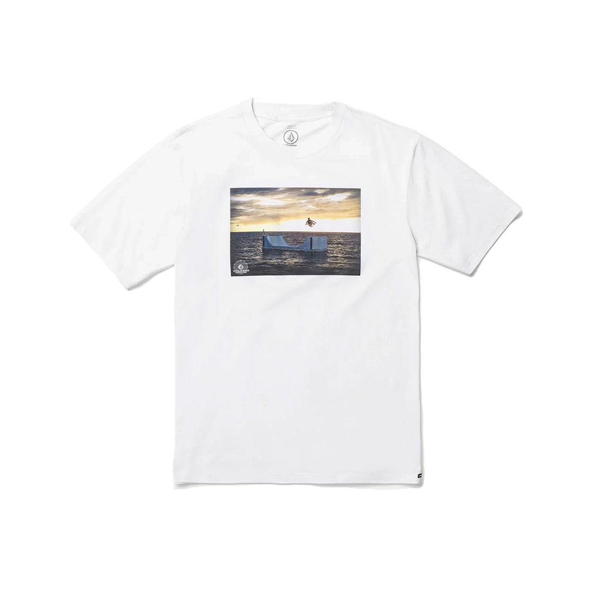 볼컴(VOLCOM) TTT 포스터 반팔 티셔츠(화이트)