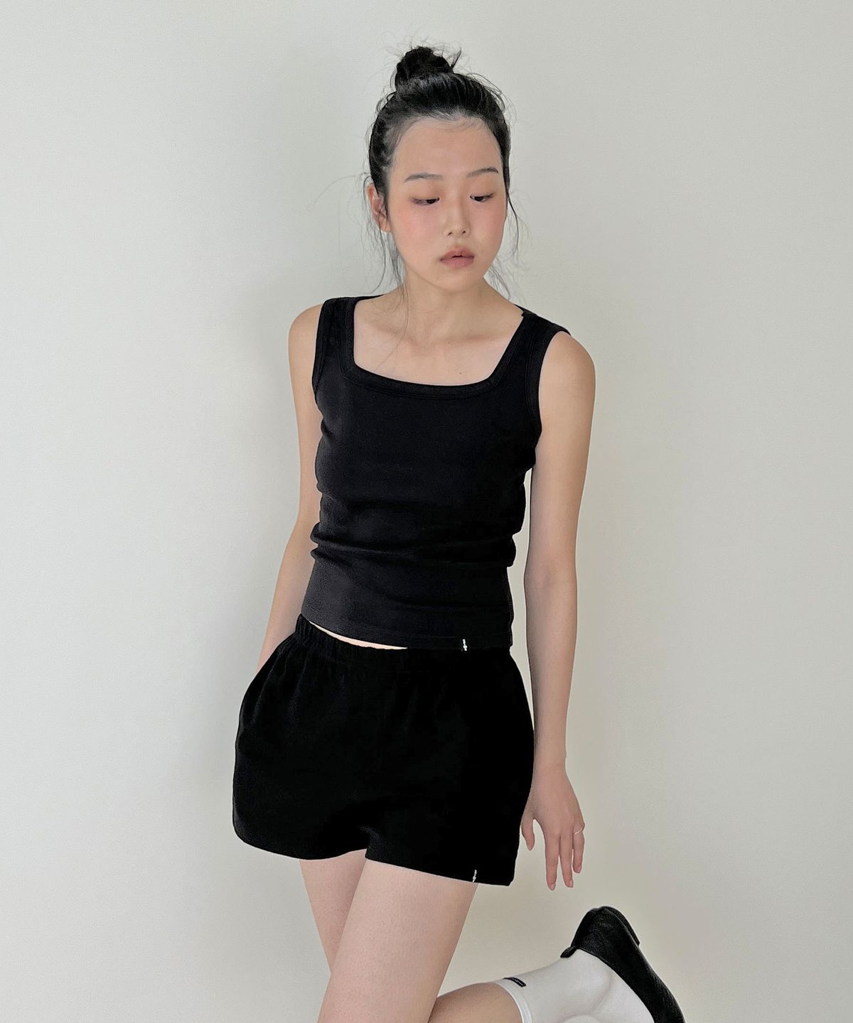 디어스토커(DEARSTALKER) D. BASIC COTTON SQUARE NECK TOP - 5 COLOR