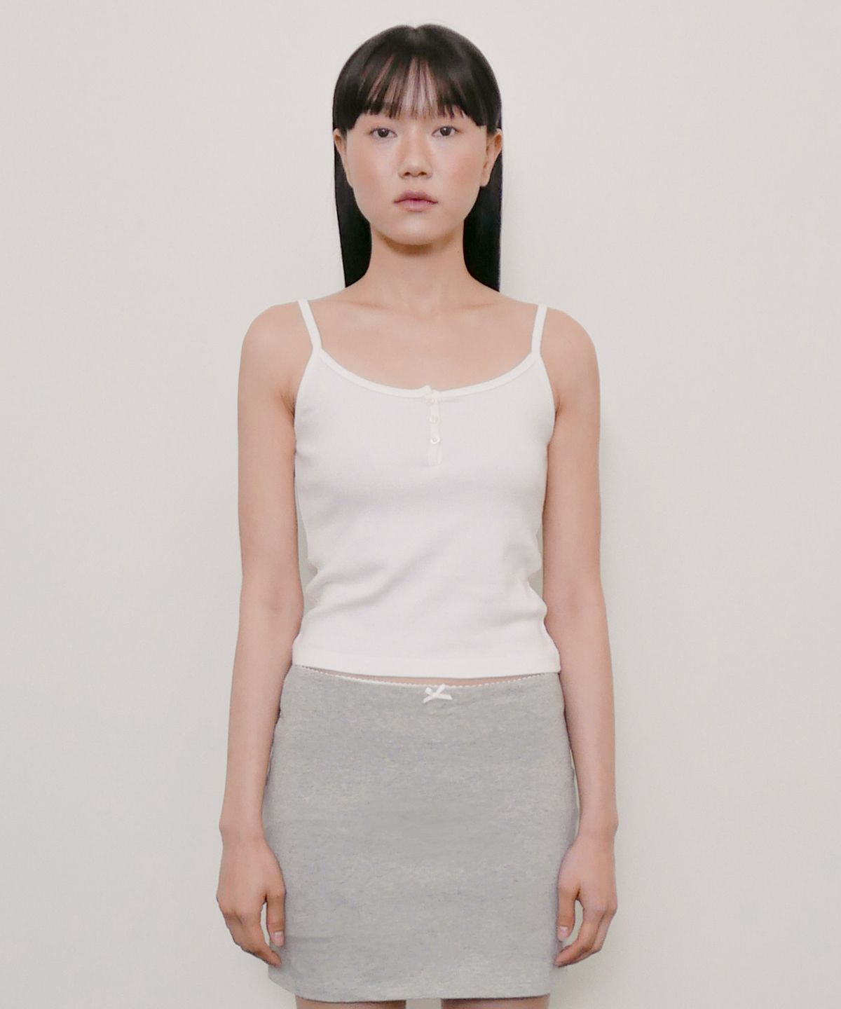 디어스토커(DEARSTALKER) D. BASIC COTTON BUTTON CAMI - 4 COLOR
