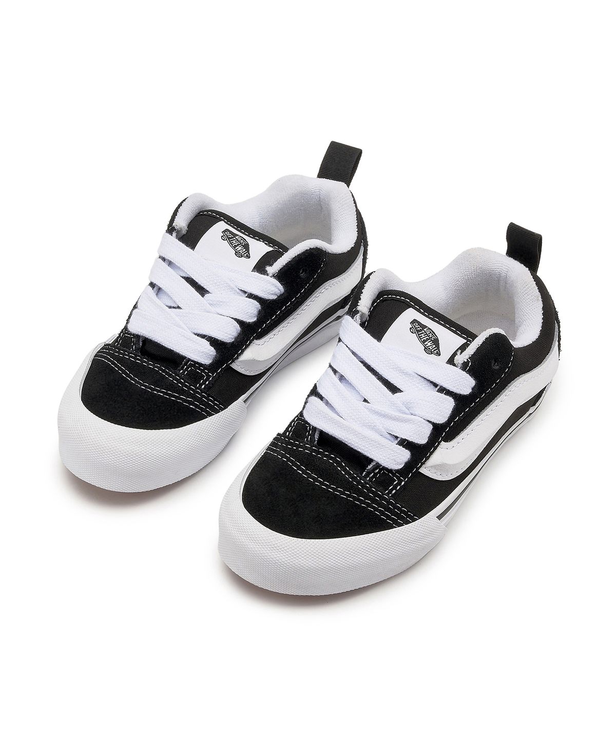 반스 키즈(VANS KIDS) 뉴스쿨 키즈 - 블랙:트루 화이트 / VN000CYU6BT1