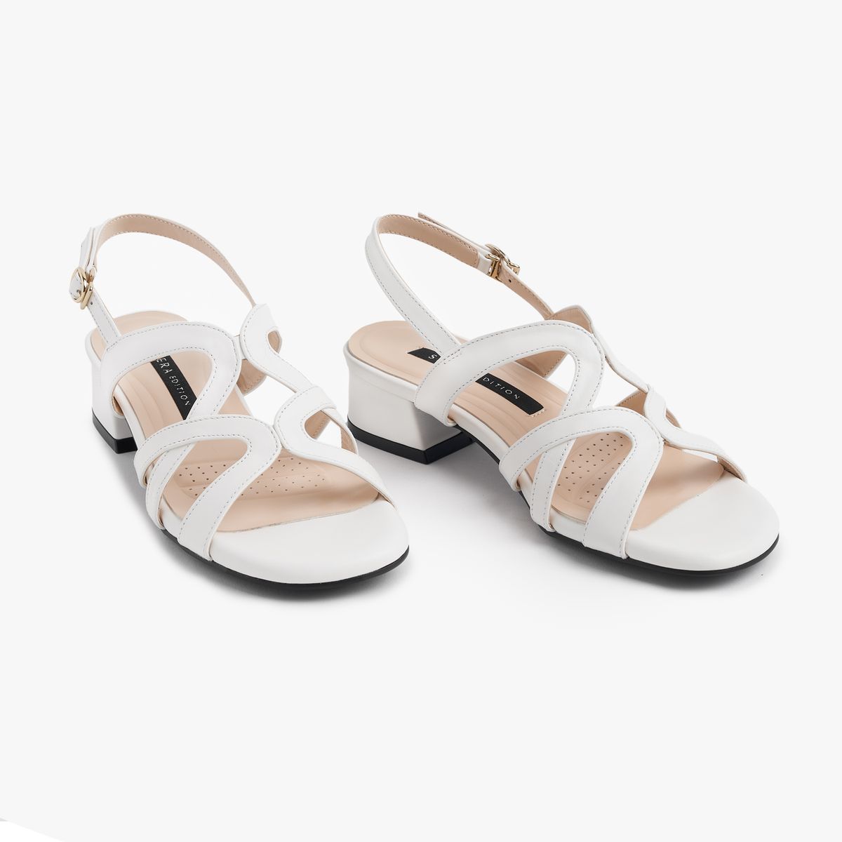 세라(SAERA) 에디션 스트랩 가죽 샌들 3CM O24S212