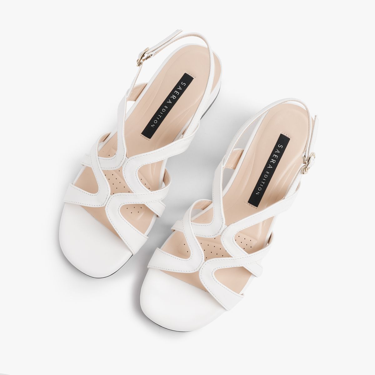 세라(SAERA) 에디션 스트랩 가죽 샌들 3CM O24S212