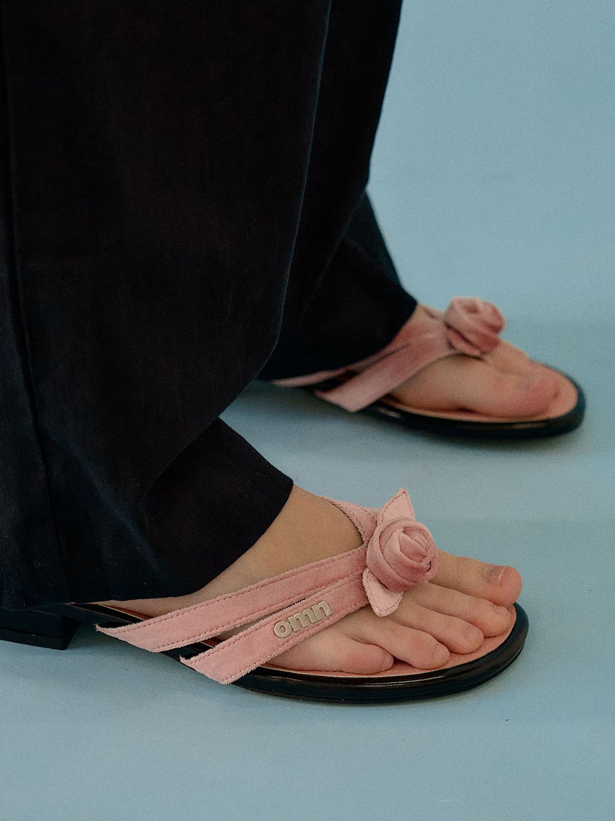 옴니포턴트(OMNIPOTENT) [211] omn rose velvet sandal _ 5 colors