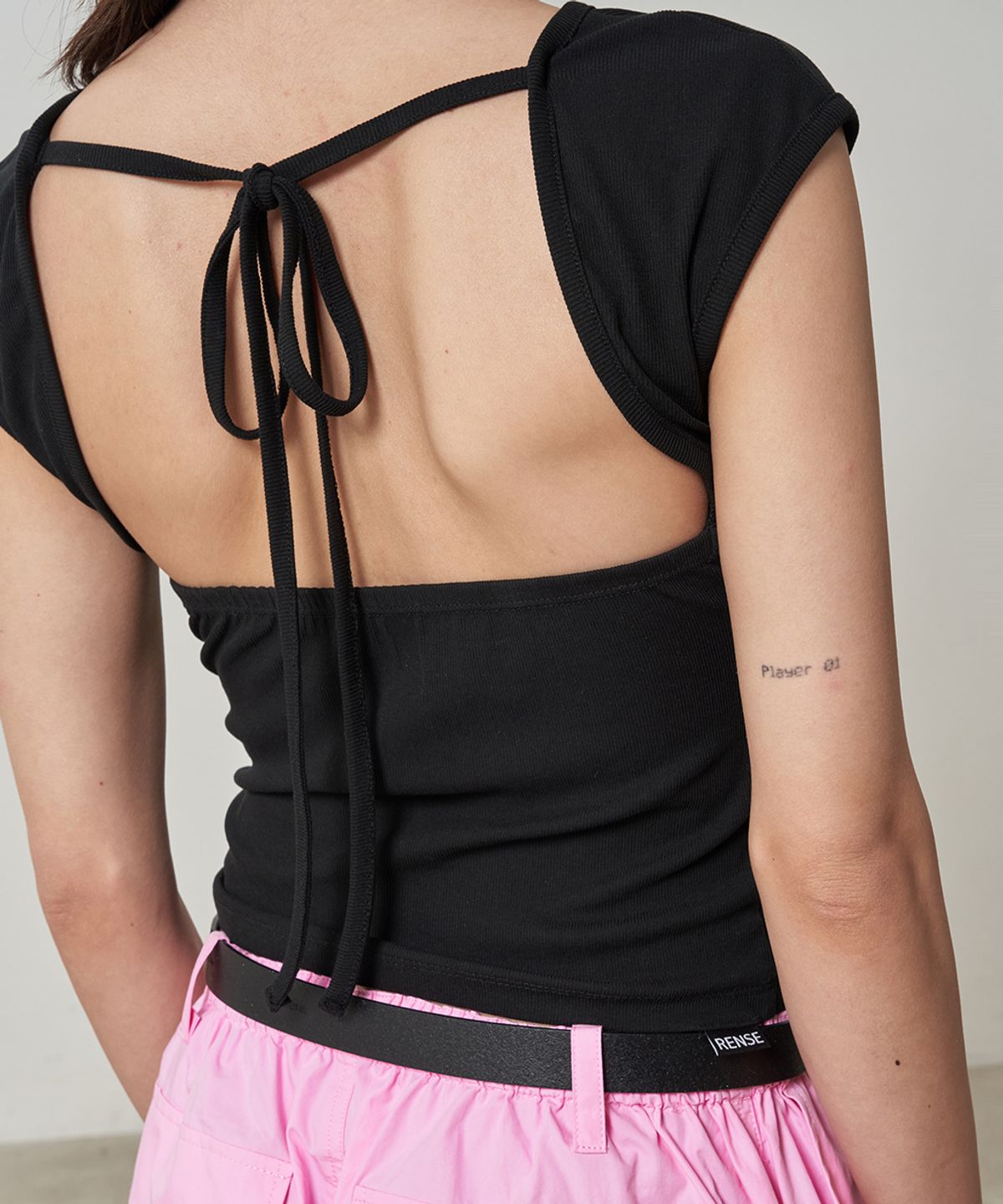 렌세(RENSE) Back Open Top Black