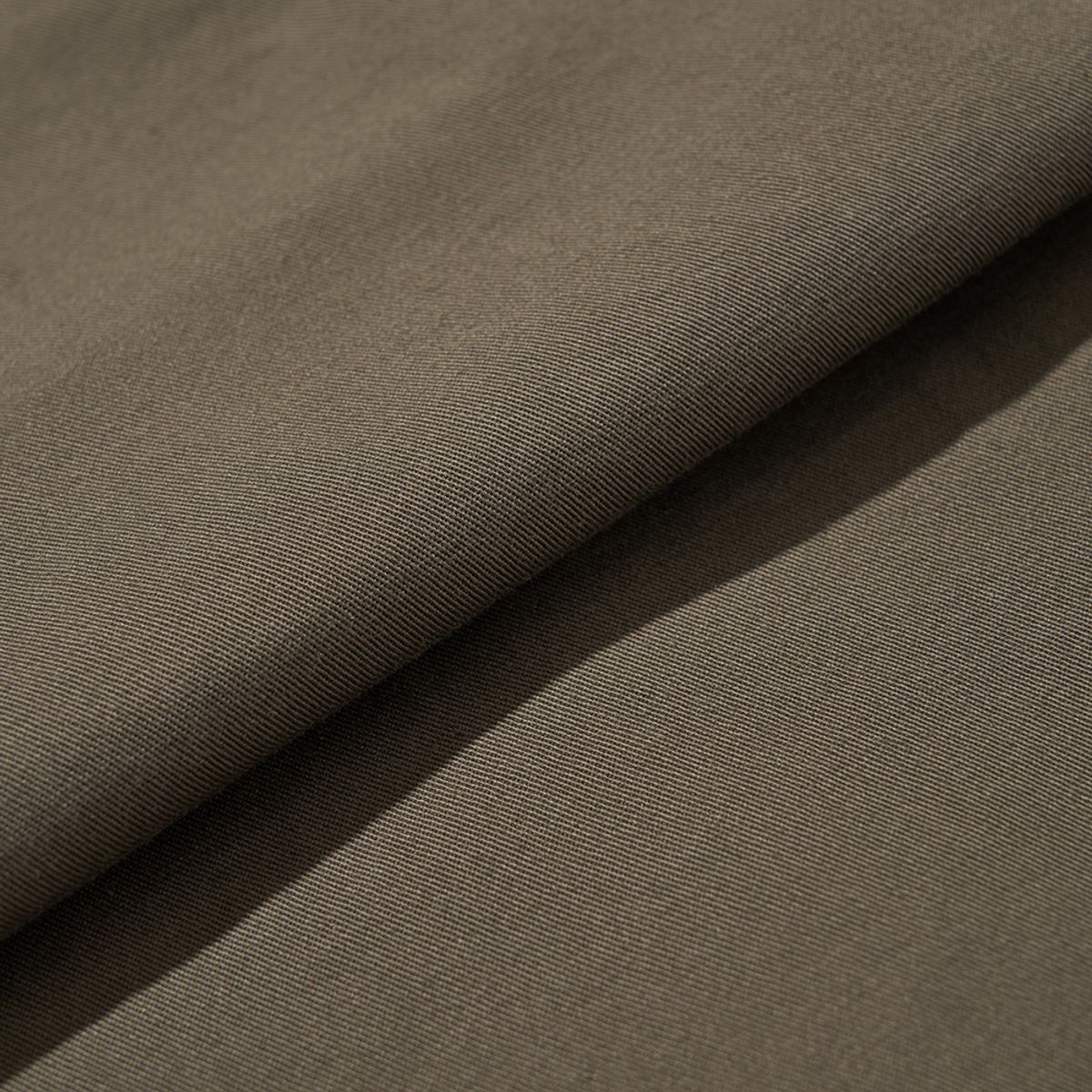 히즈핸더(HISHANDER) MILITARY P44 WIDE SHORTS [Vintage Olive]