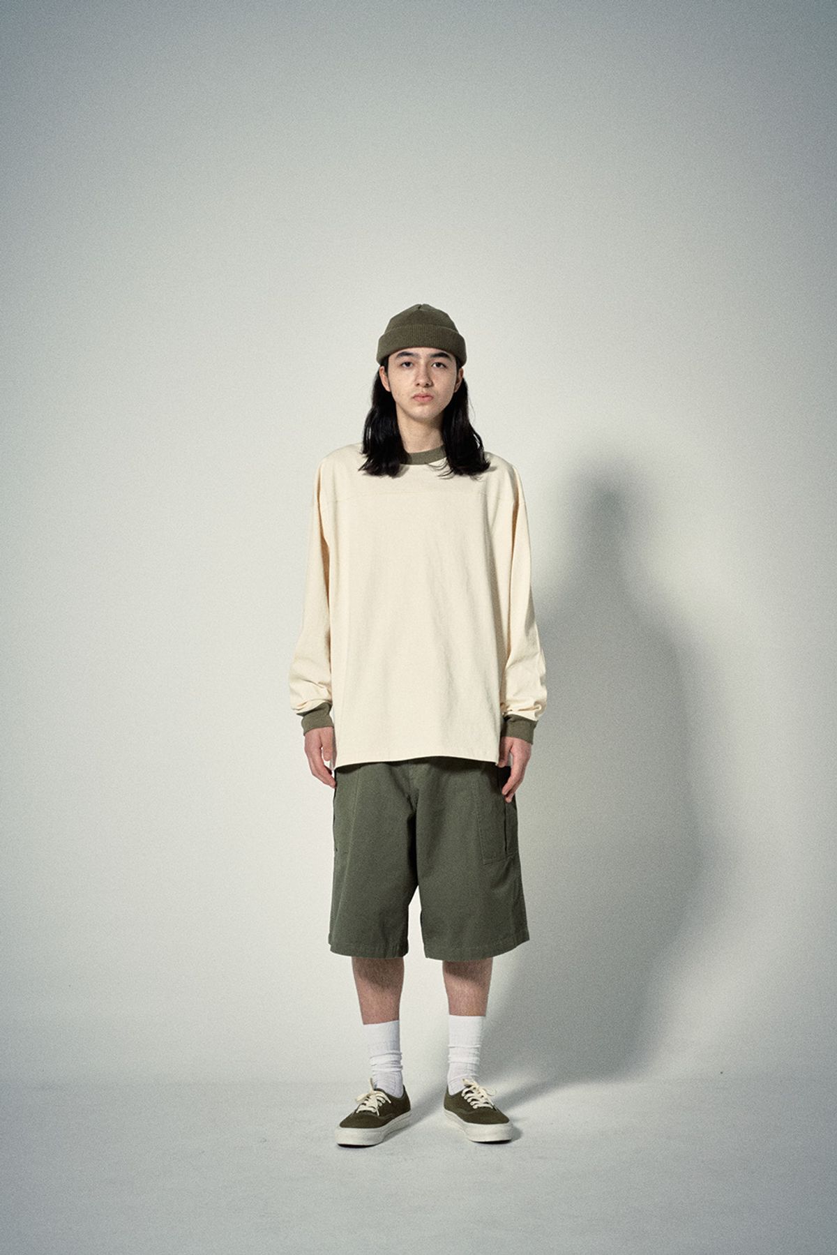 히즈핸더(HISHANDER) MILITARY P44 WIDE SHORTS [Vintage Olive]