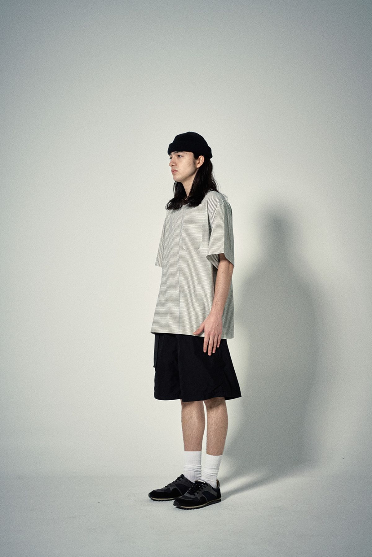 히즈핸더(HISHANDER) ROUND POCKET STRIPE T-SHIRTS [Black]