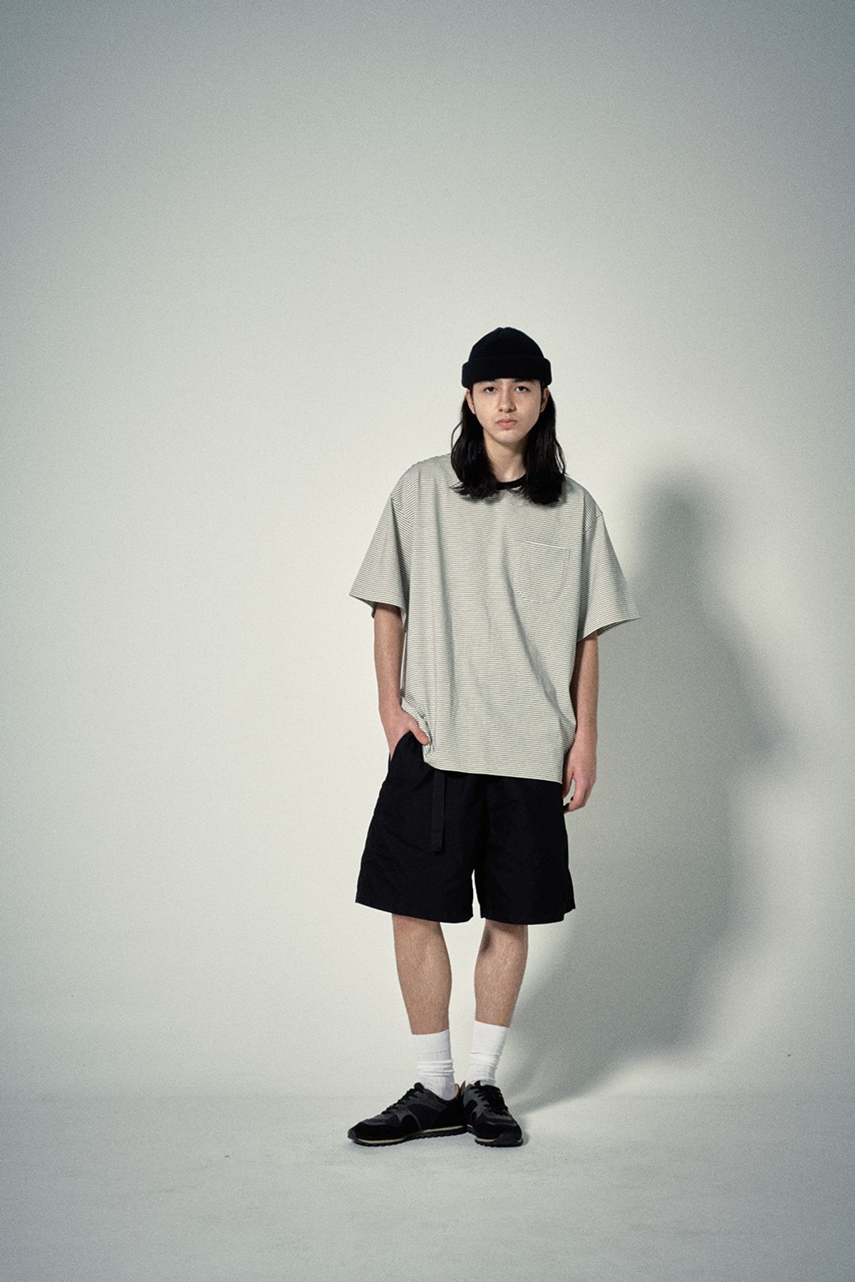 히즈핸더(HISHANDER) ROUND POCKET STRIPE T-SHIRTS [Black]