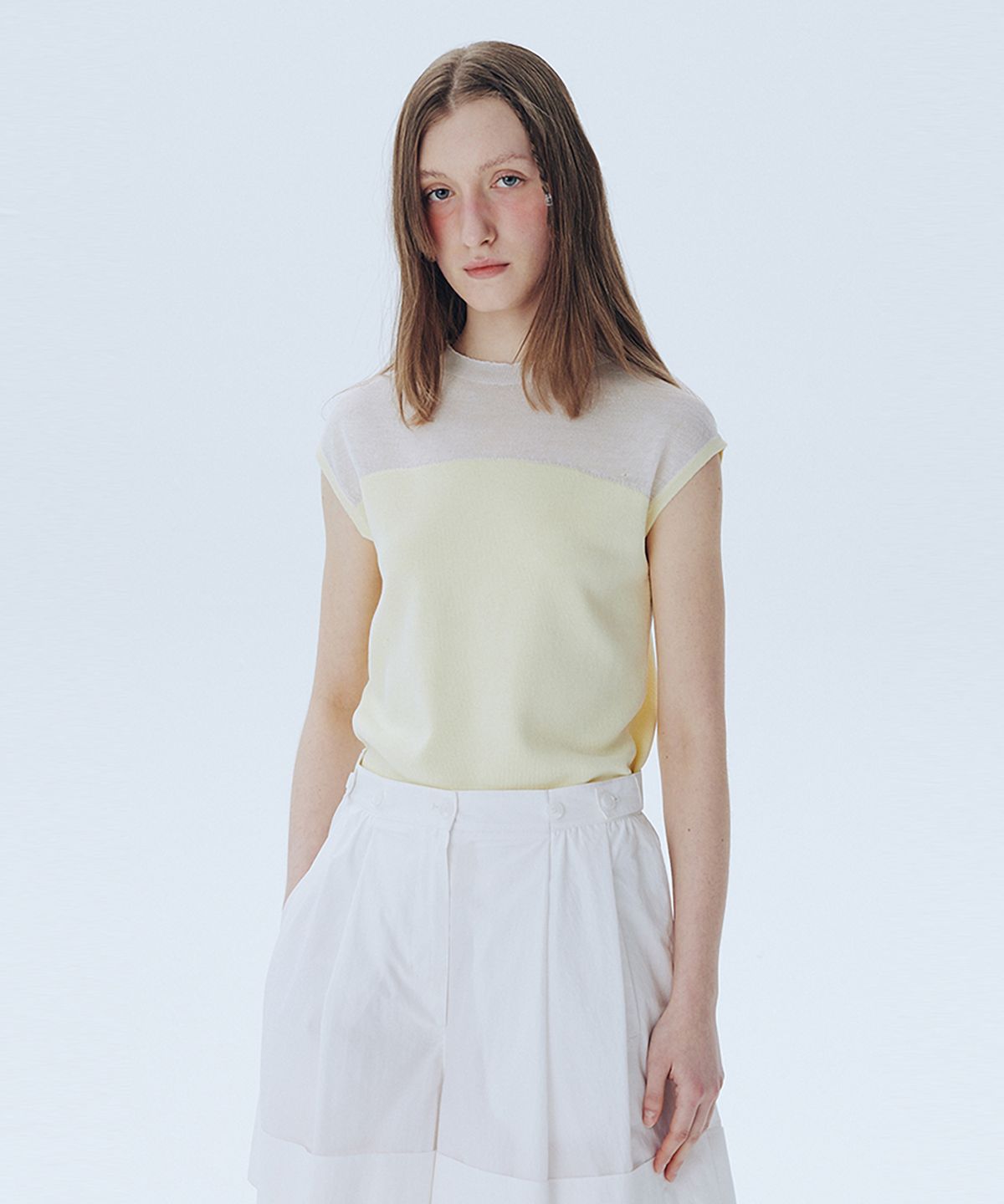 아위(AHWE) Sheer Mock Neck Sweater_LIGHT YELLOW