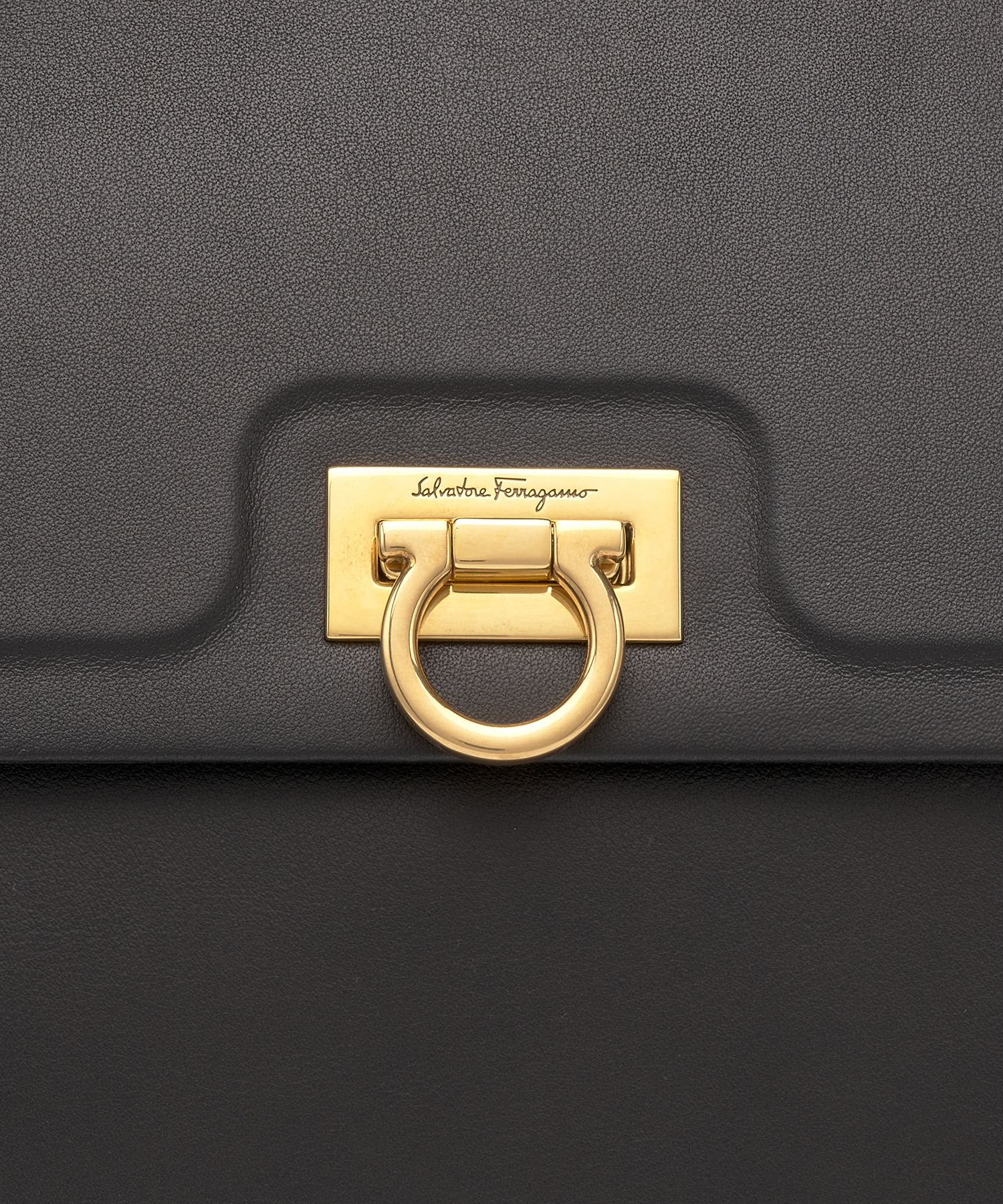 ■FERRAGAMO■ Gancini Trifolio Tote Bag Black 210400740806 2 Ferragamo Trifolio Tote Bag Nero, Black | Costco