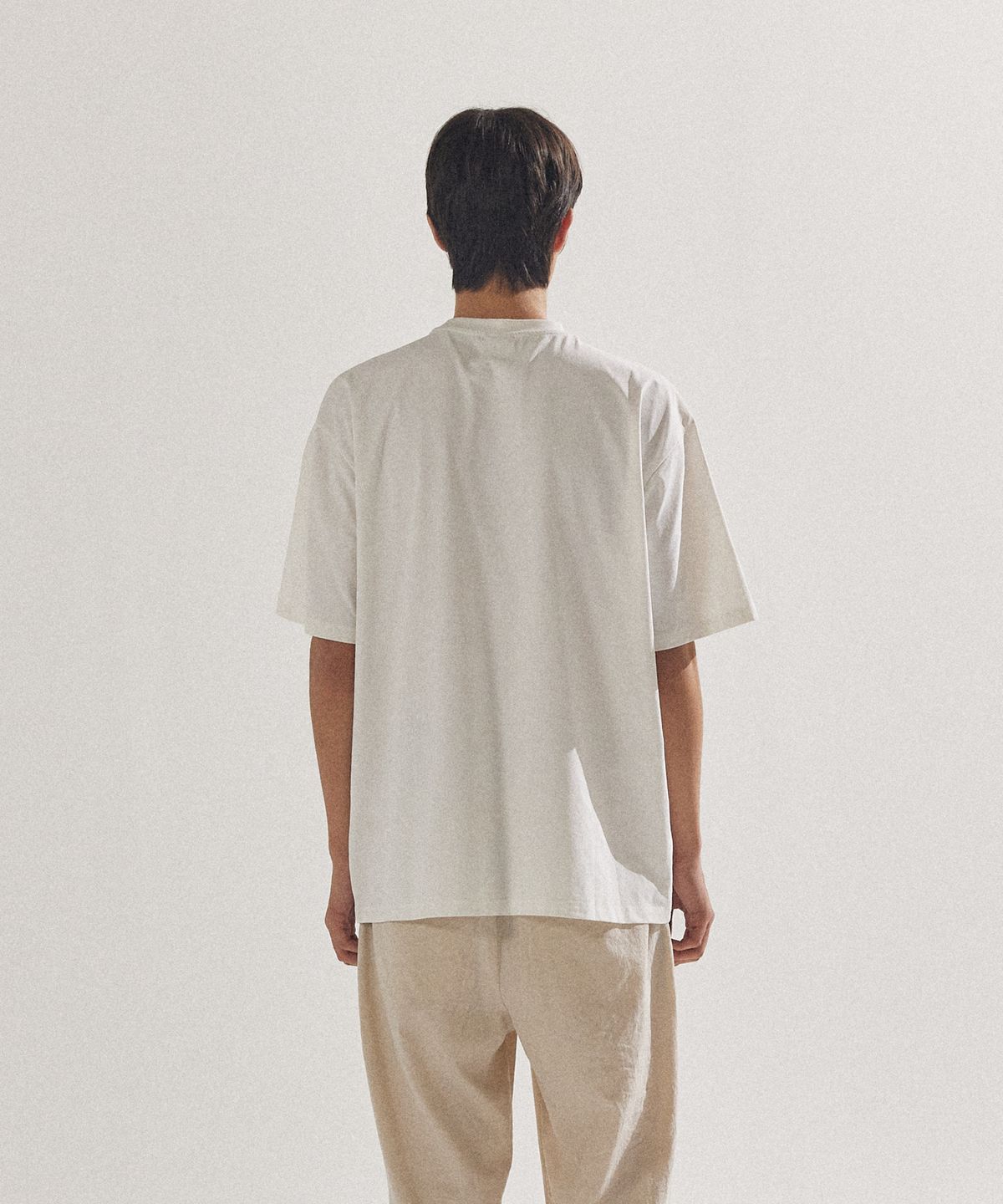 팔랩(PALAP) 남여공용 3D로고 쿨맥스 오버핏 반팔 티셔츠_PL24S5TS006_WT
