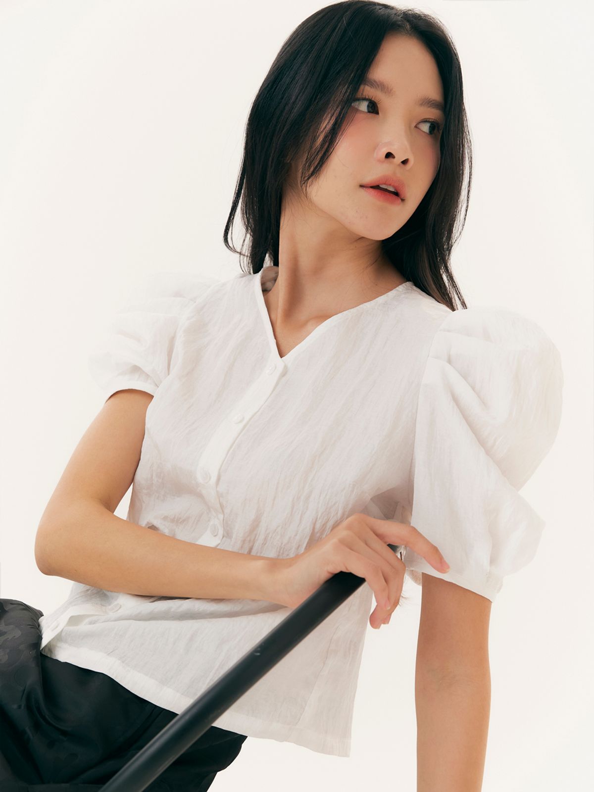 유가당(YUGADANG) Meok blouse_white