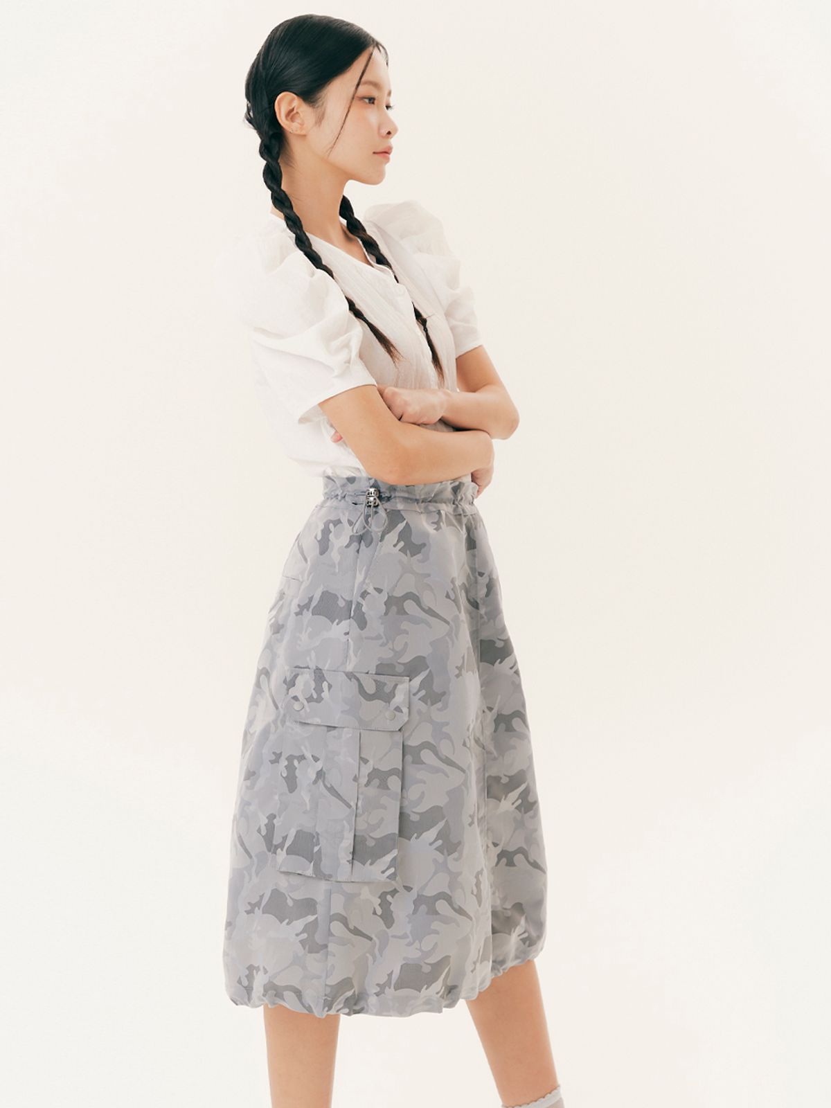 유가당(YUGADANG) Camouflage cargo skirt_gray