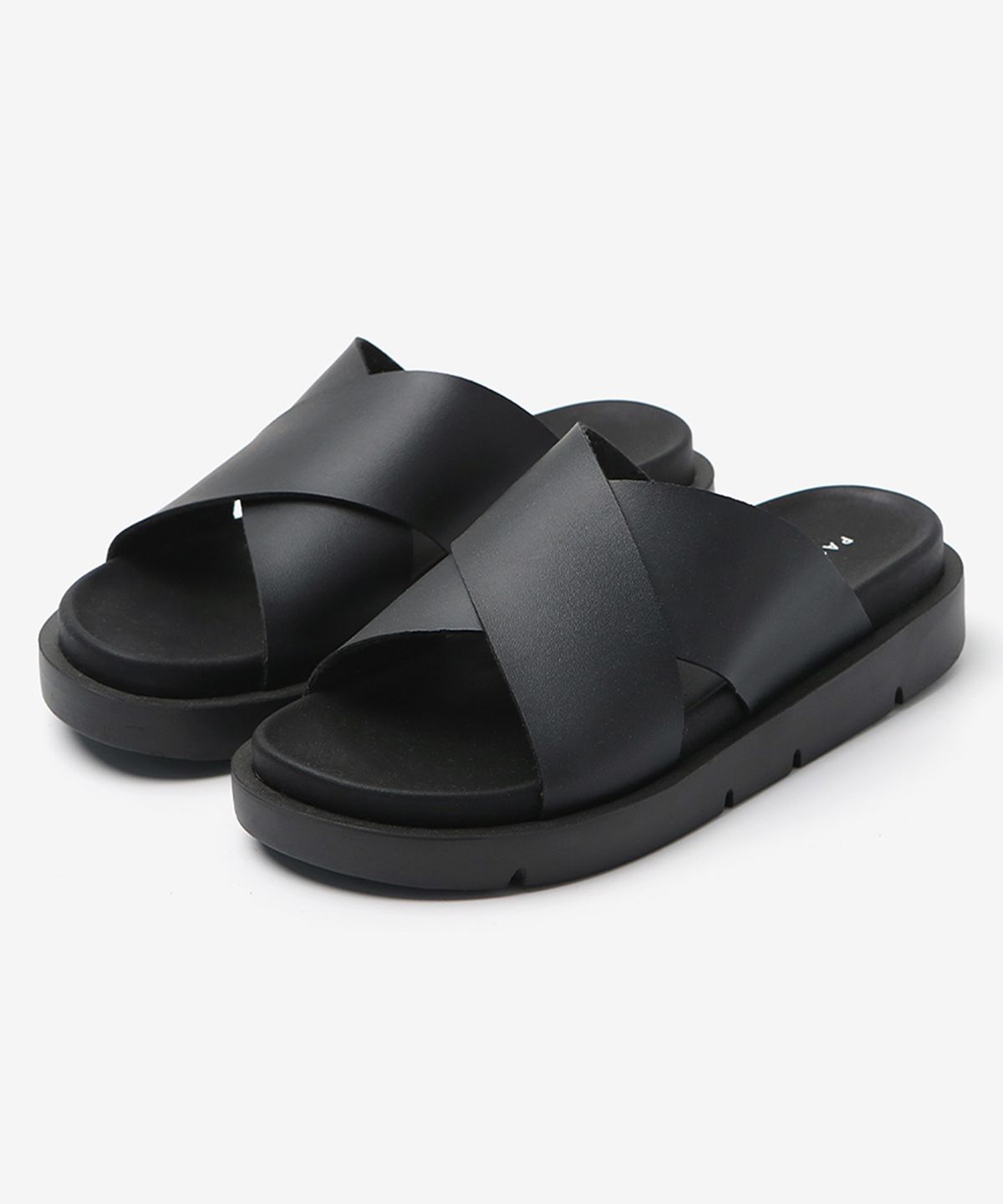 파스코로젠(PASCOROZEN) JC6605 덴버 크로스 슬리퍼 블랙