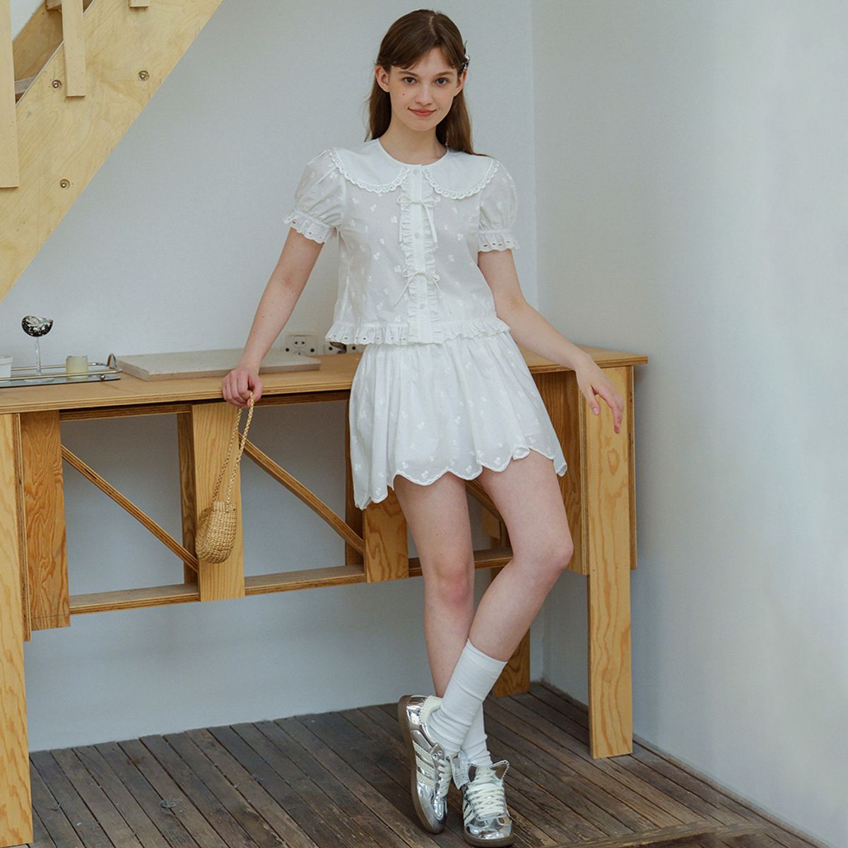 던드롭(DUNDROP) DD_Sweet doll embroidery skirt