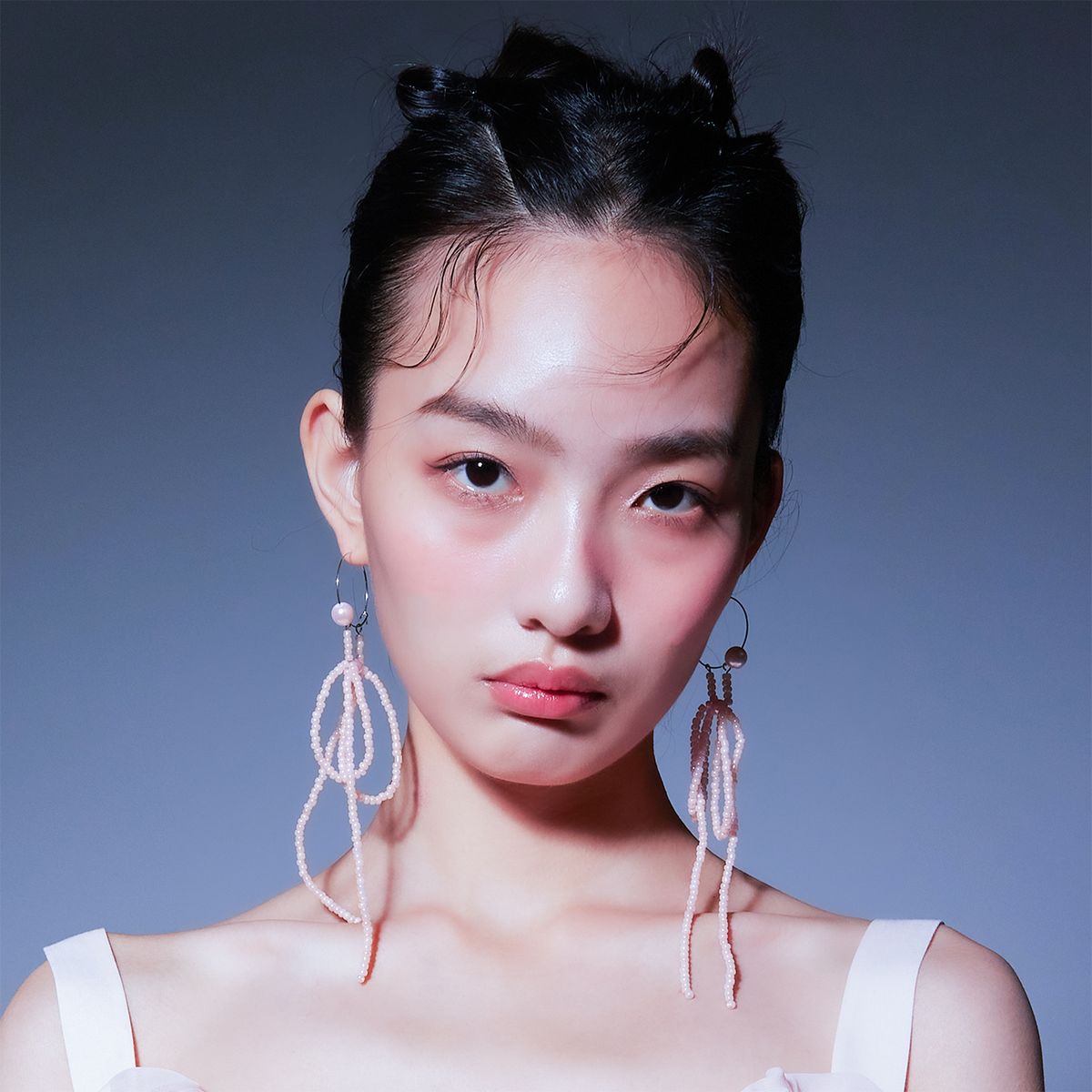 러뷰이(LOVUEE) 핑크 시드 엔젤 귀걸이