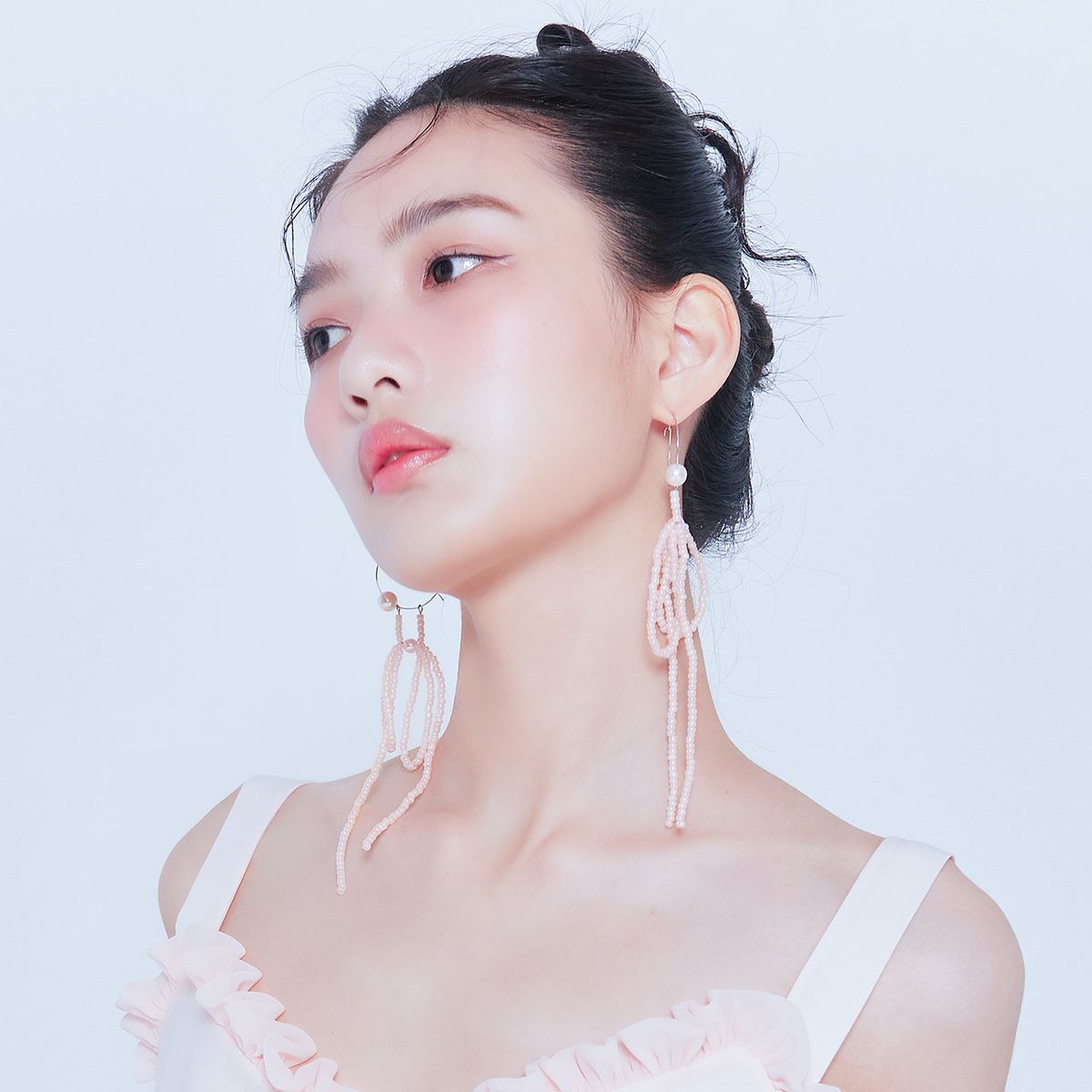 러뷰이(LOVUEE) 핑크 시드 엔젤 귀걸이