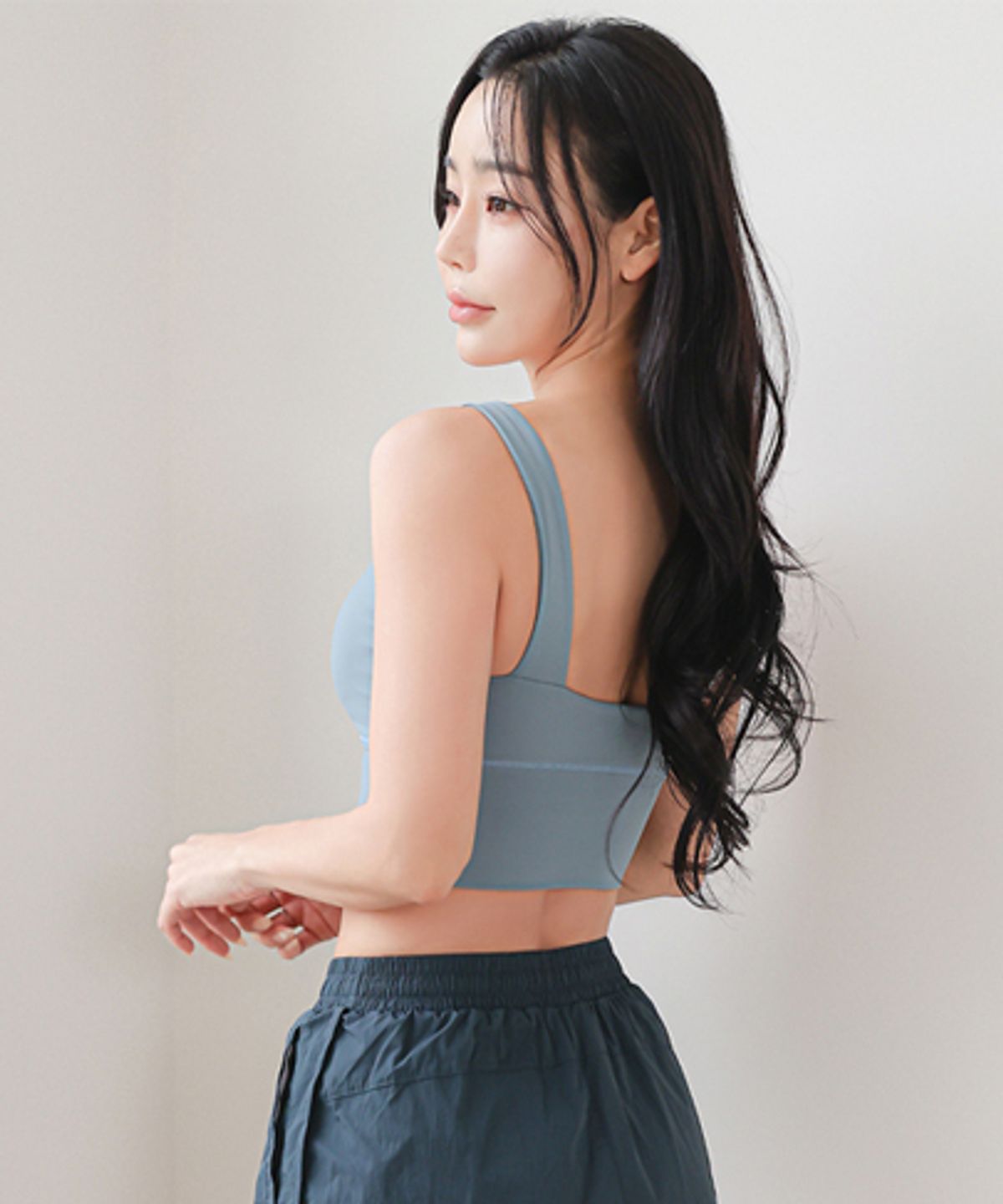 튜브트리(TUBE TREE) 여성용 크롭 래쉬가드 브라탑 B730 블루밍워싱