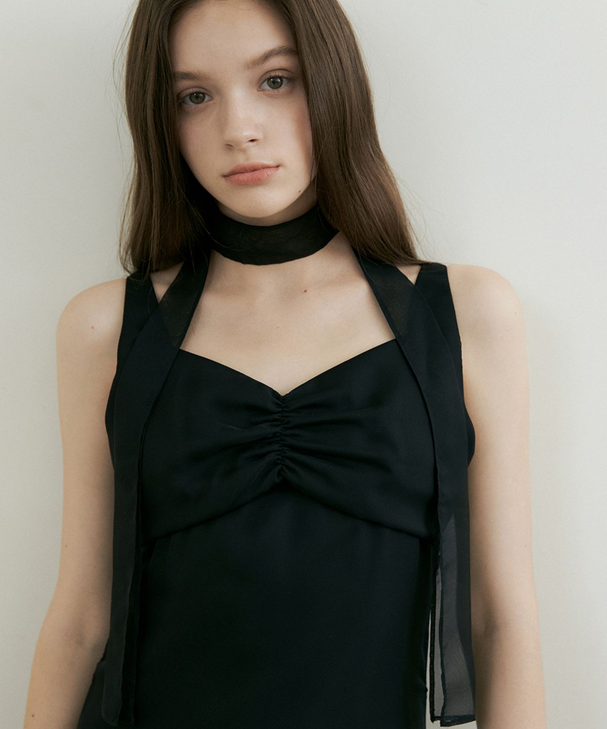 리올그(REORG) PETAL LAYERED TIE SLEEVELESS OPS BLACK