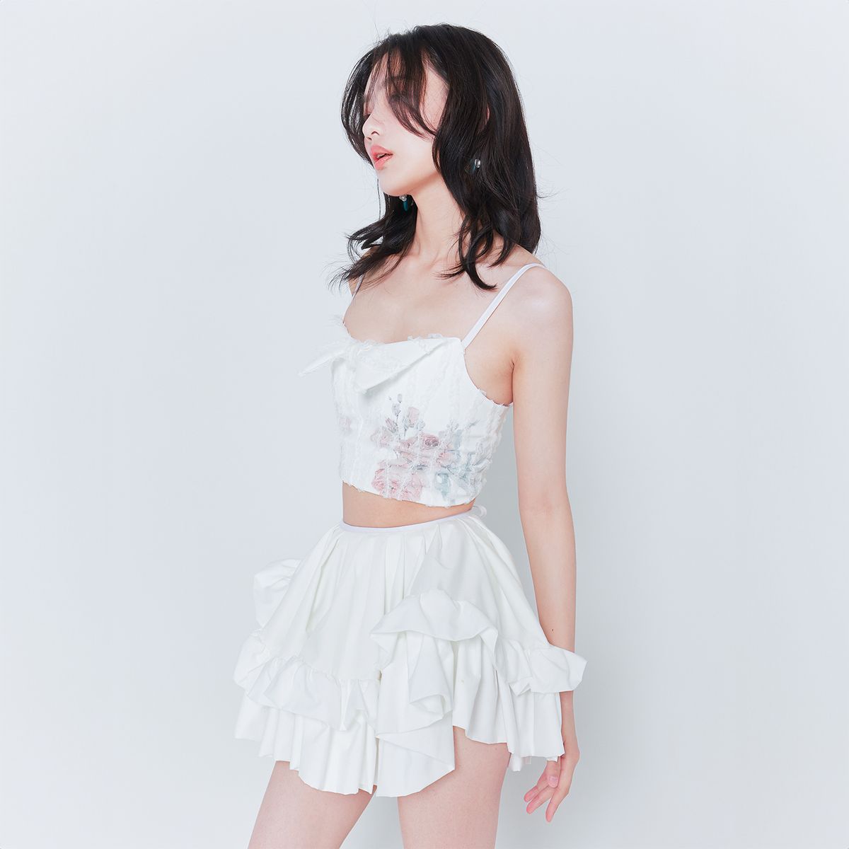 러뷰이(LOVUEE) 화이트 클라우드 스커트