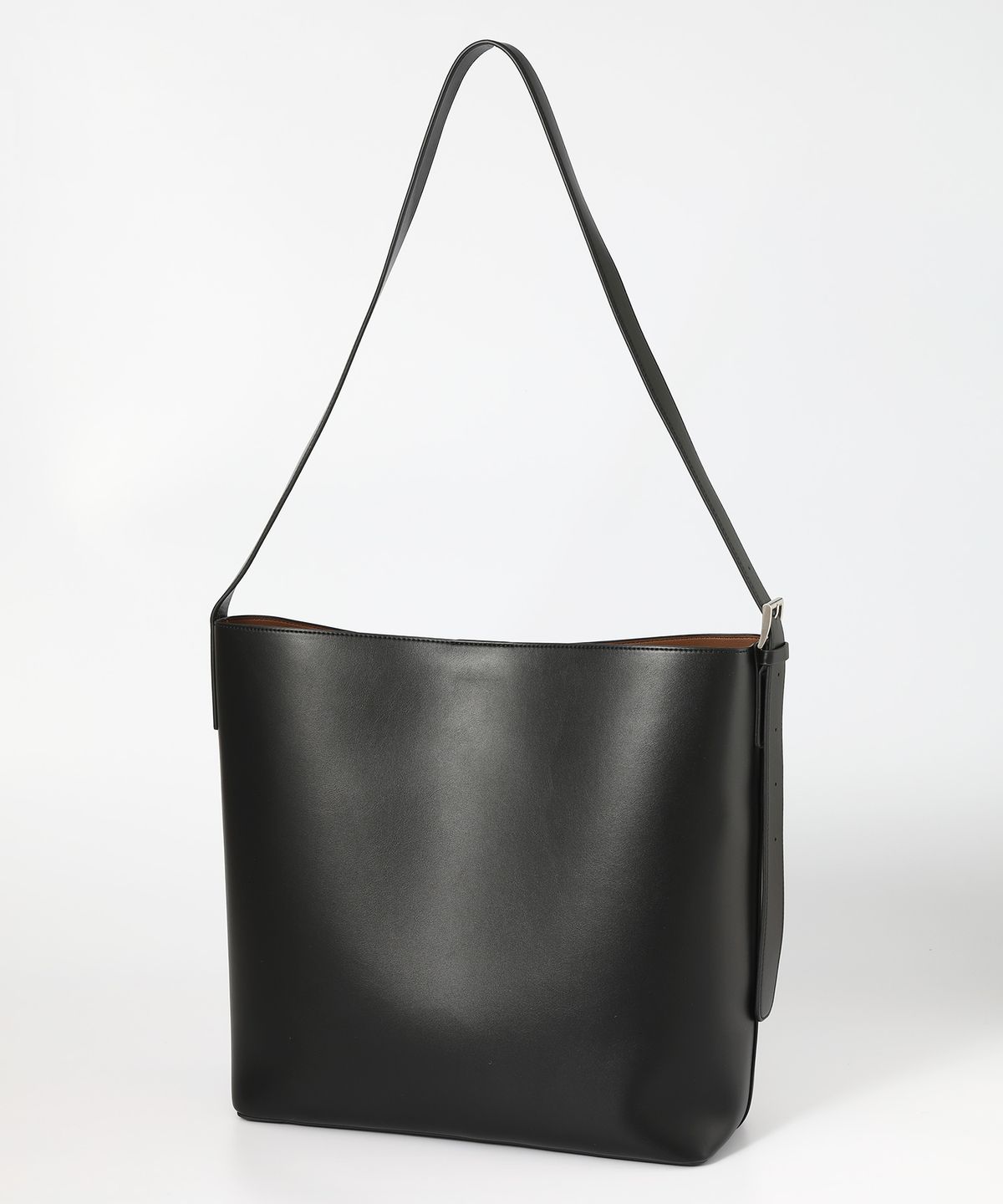옐로우스톤(YELLOWSTONE) Square Vegan Leather bag - Black