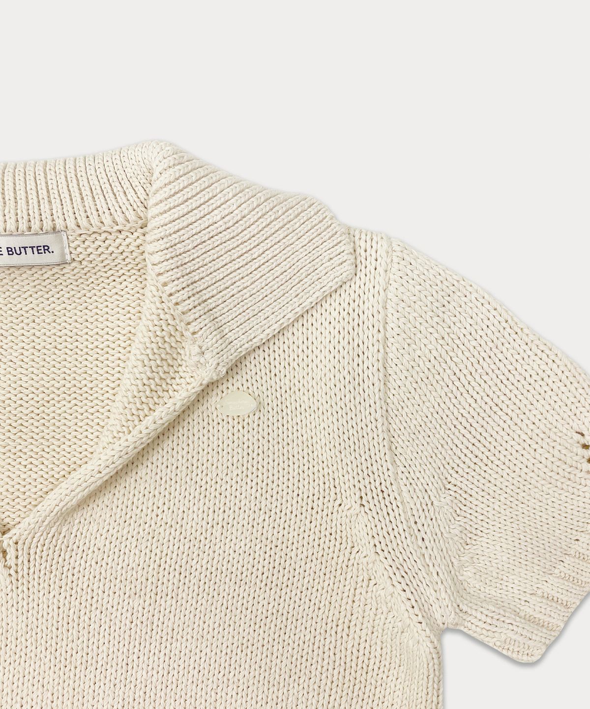 썸웨어버터(SOMEWHEREBUTTER) Cotton Collar Pendant Knit - Cream