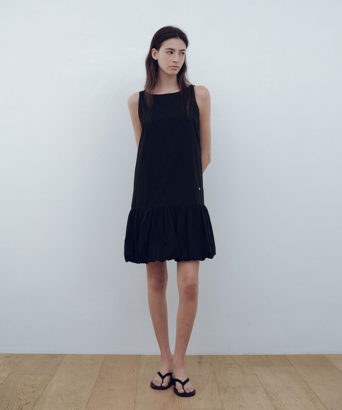 유라고(URAGO) Balloon sleeveless dress