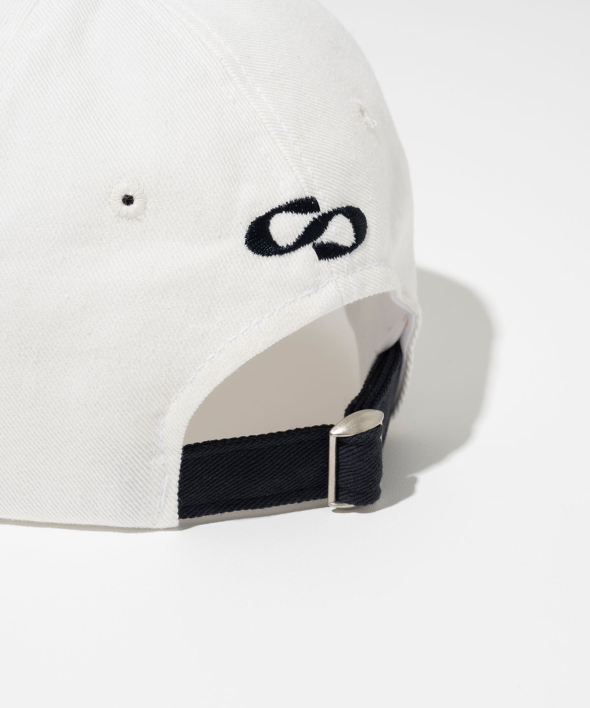 밀로 아카이브(MILLO ARCHIVE) 코어 하프 볼 캡 [화이트 네이비]
