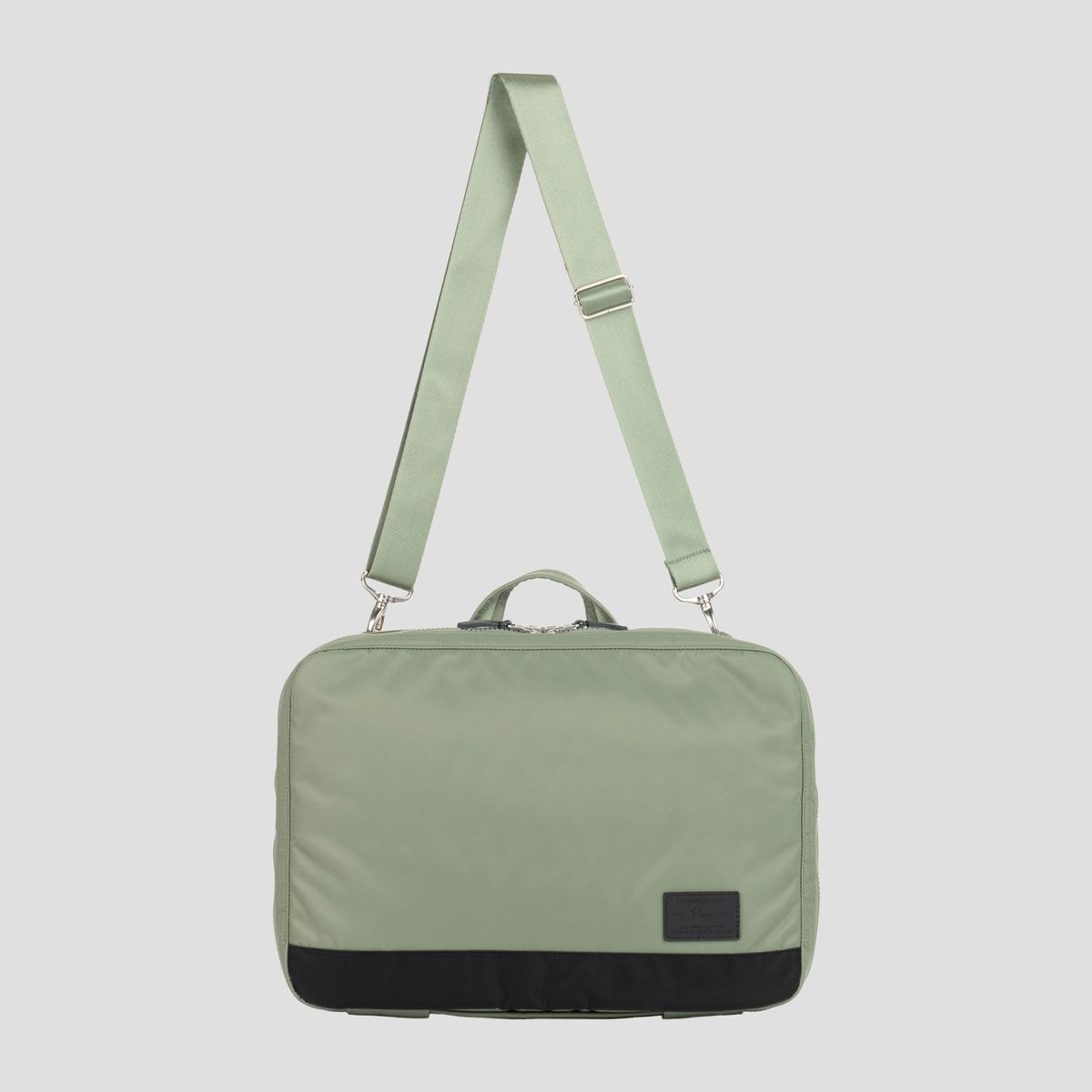 티알브이알(TRVR) Staple Travel Commute Brief Olive