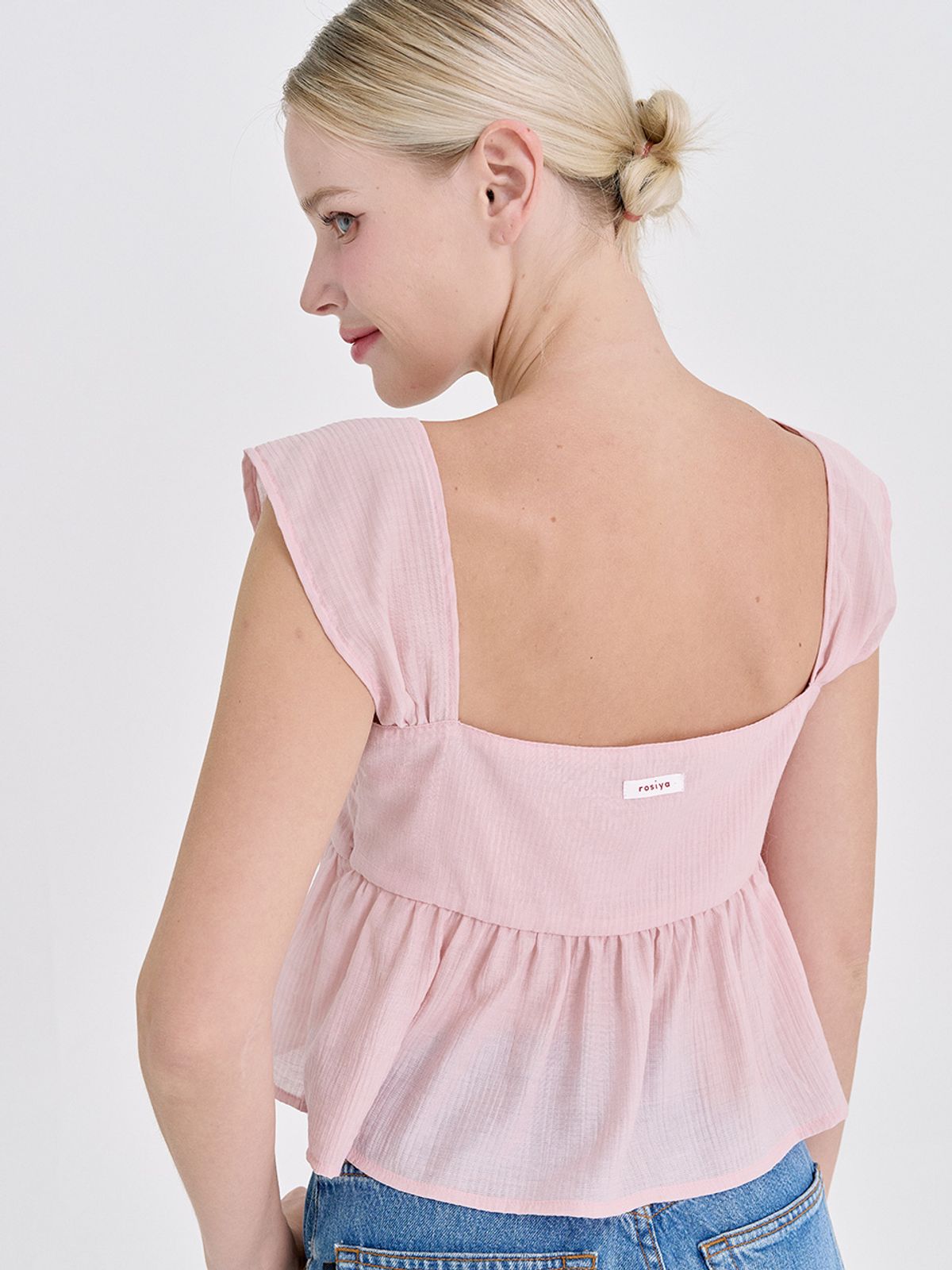로시야(ROSIYA) 버터플라이 크롭 나시